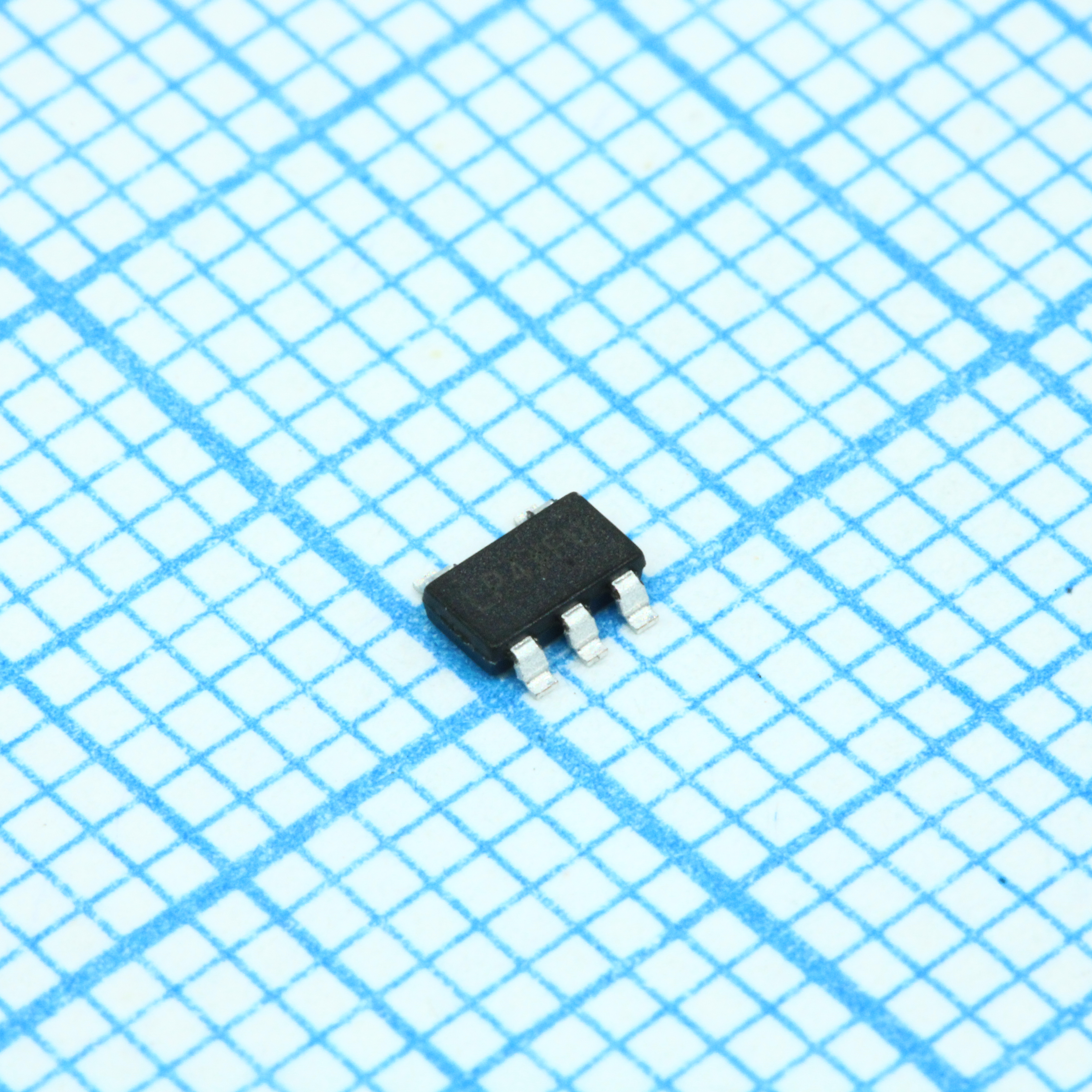 Фото ADP7142AUJZ-R7 Analog Devices, Inc. — ADP7142AUJZ-R7 — Стабилизаторы линейные — Analog Devices, Inc.