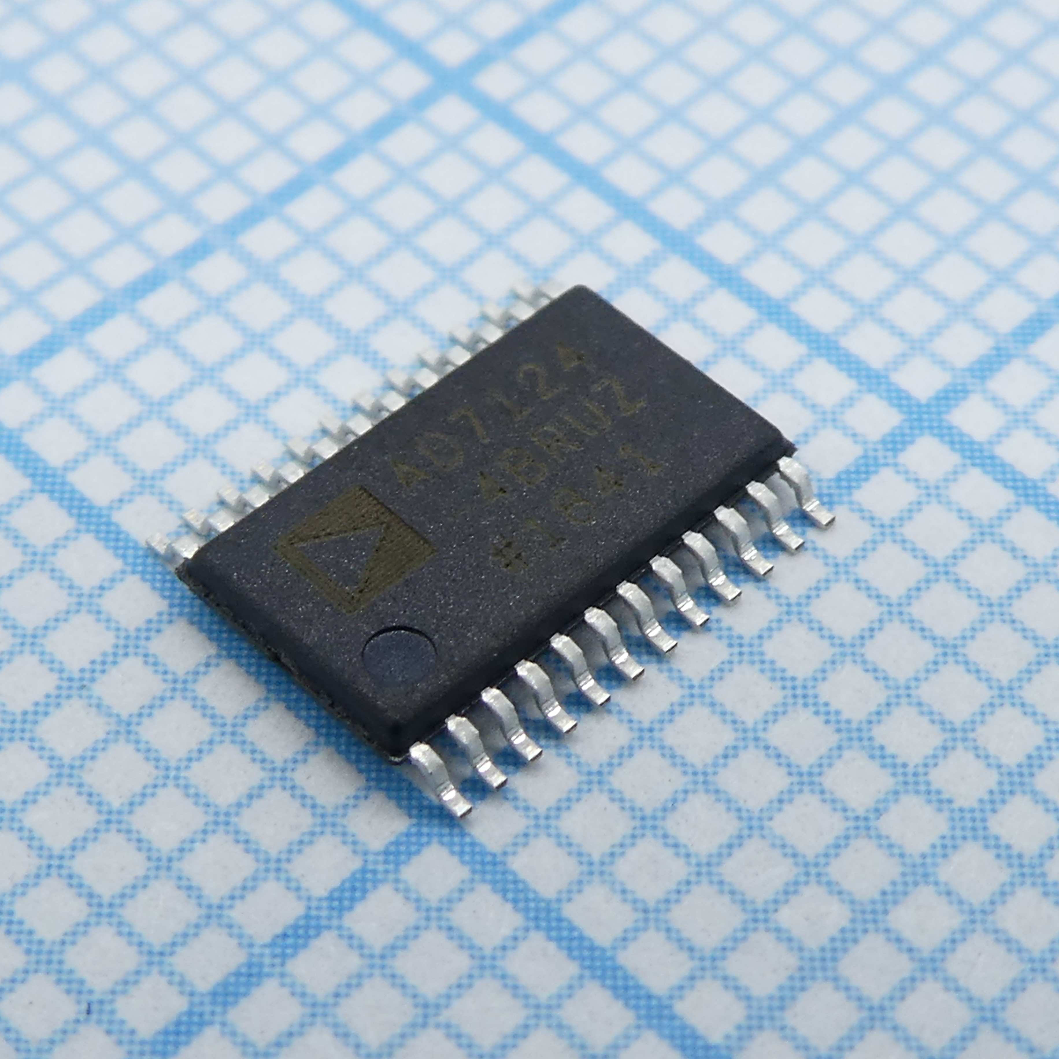 Фото AD7124-4BRUZ-RL Analog Devices, Inc. — AD7124-4BRUZ-RL7