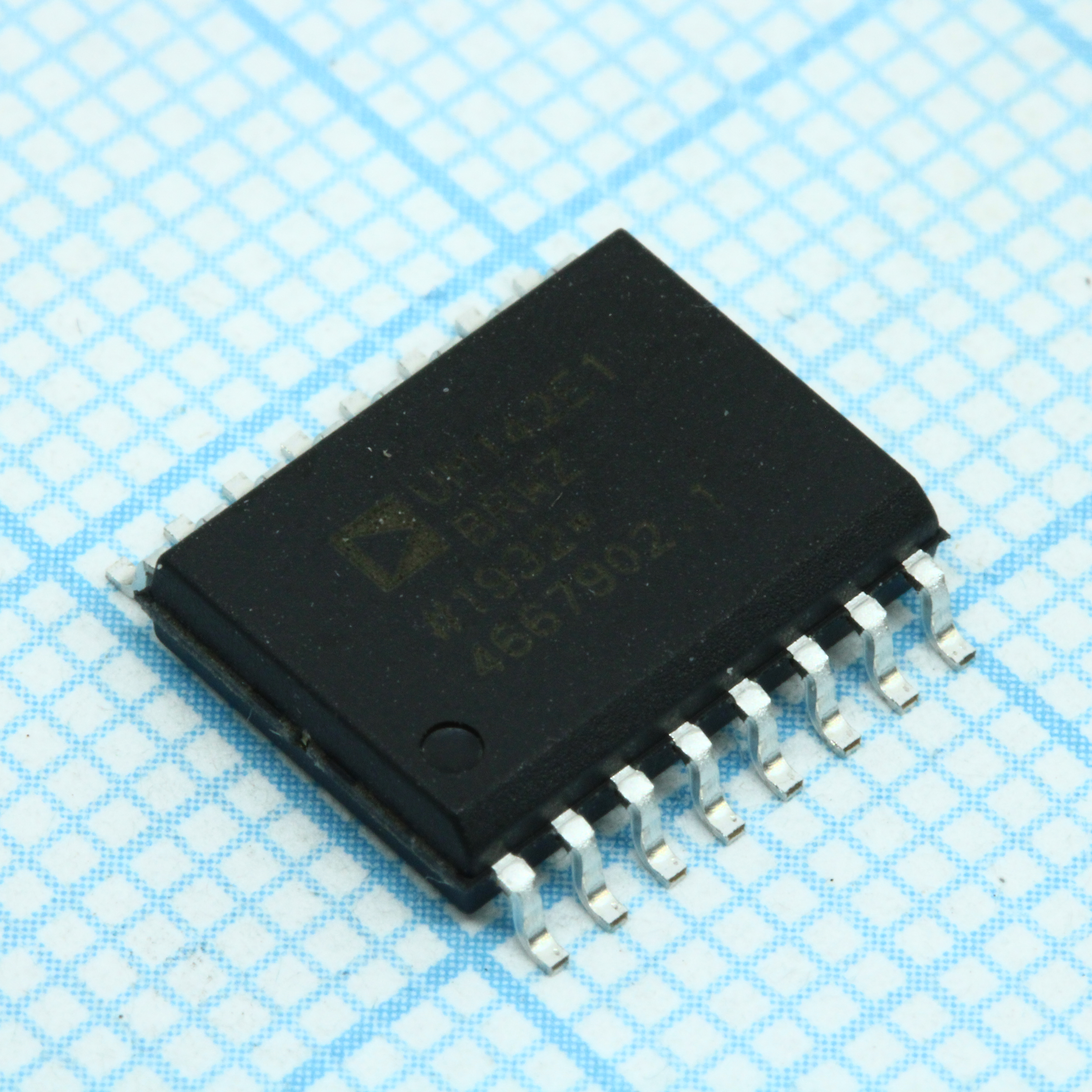 Фото ADUM142E1BRWZ Analog Devices, Inc. — ADUM142E1BRWZ — Цифровые изоляторы — Analog Devices, Inc.