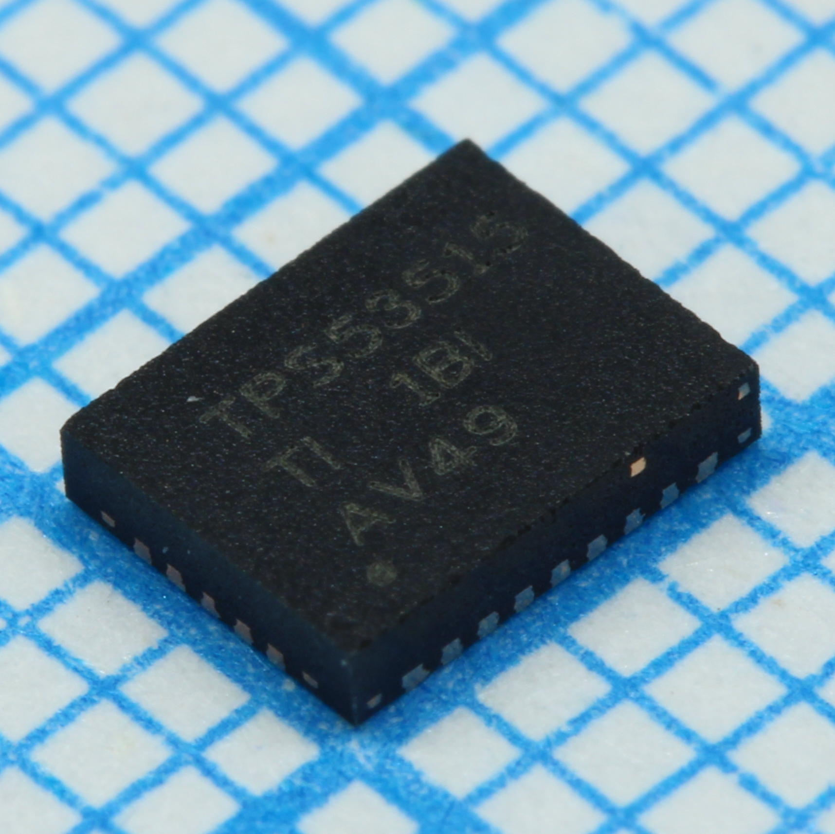 Фото TPS53515RVER Texas Instruments — TPS53515RVER — Импульсные преобразователи — Texas Instruments