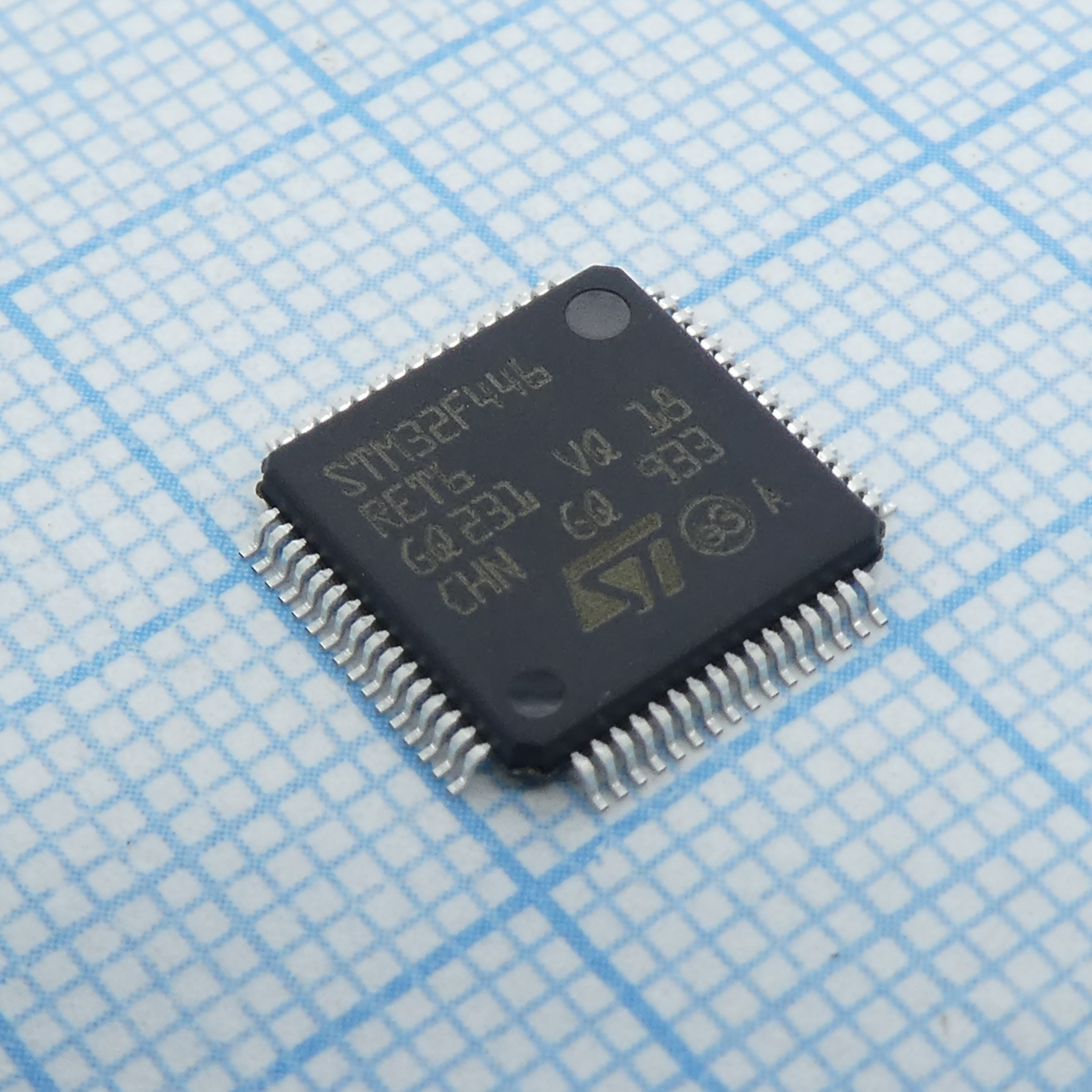 Фото STM32F446RET6 ST Microelectronics — STM32F446RET6 — Микроконтроллеры STM — ST Microelectronics