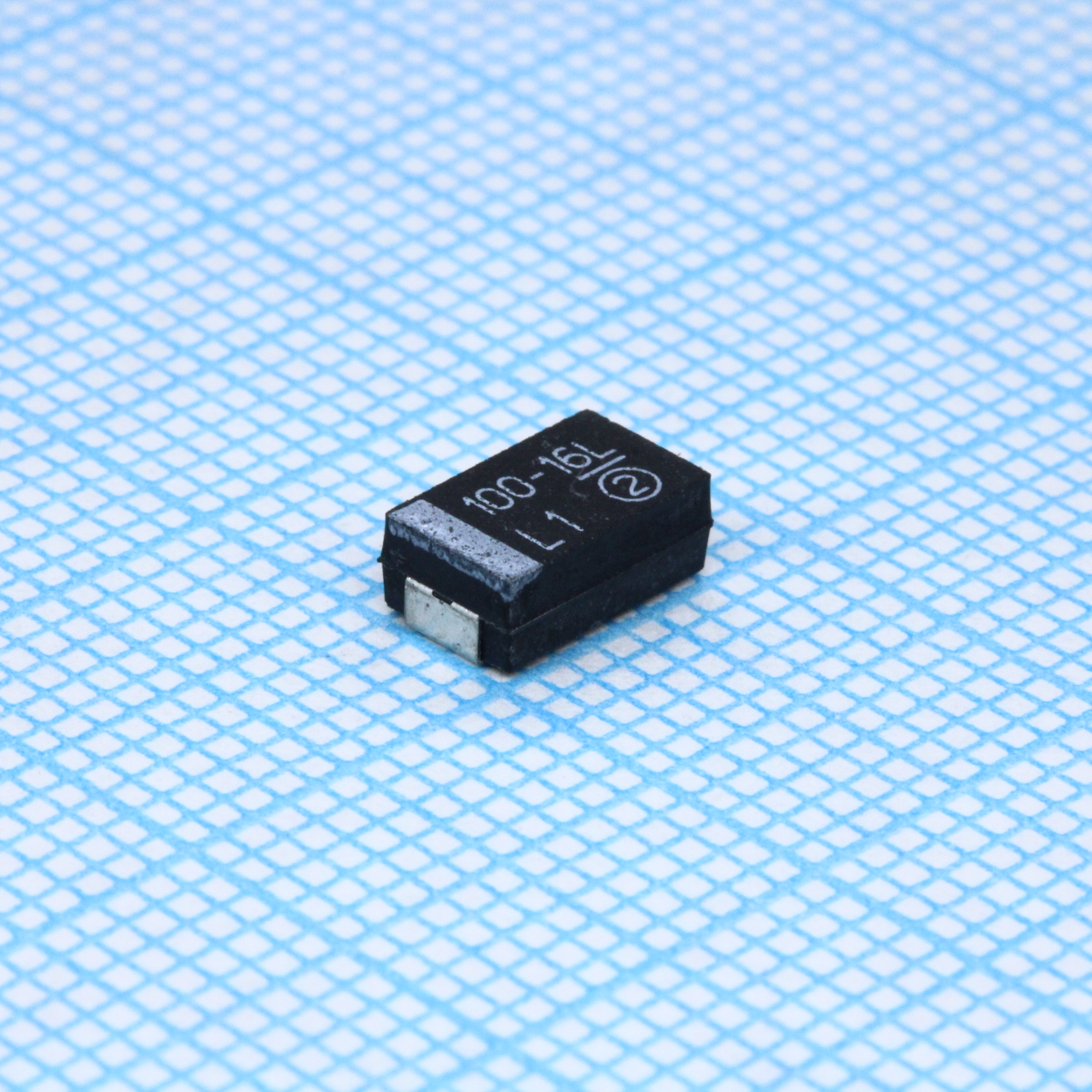 Фото ип Тант. 16V 100uF  D L.ESR VISHAY — TR3D107K016C0100 — Танталовые ЧИП конденсаторы — VISHAY