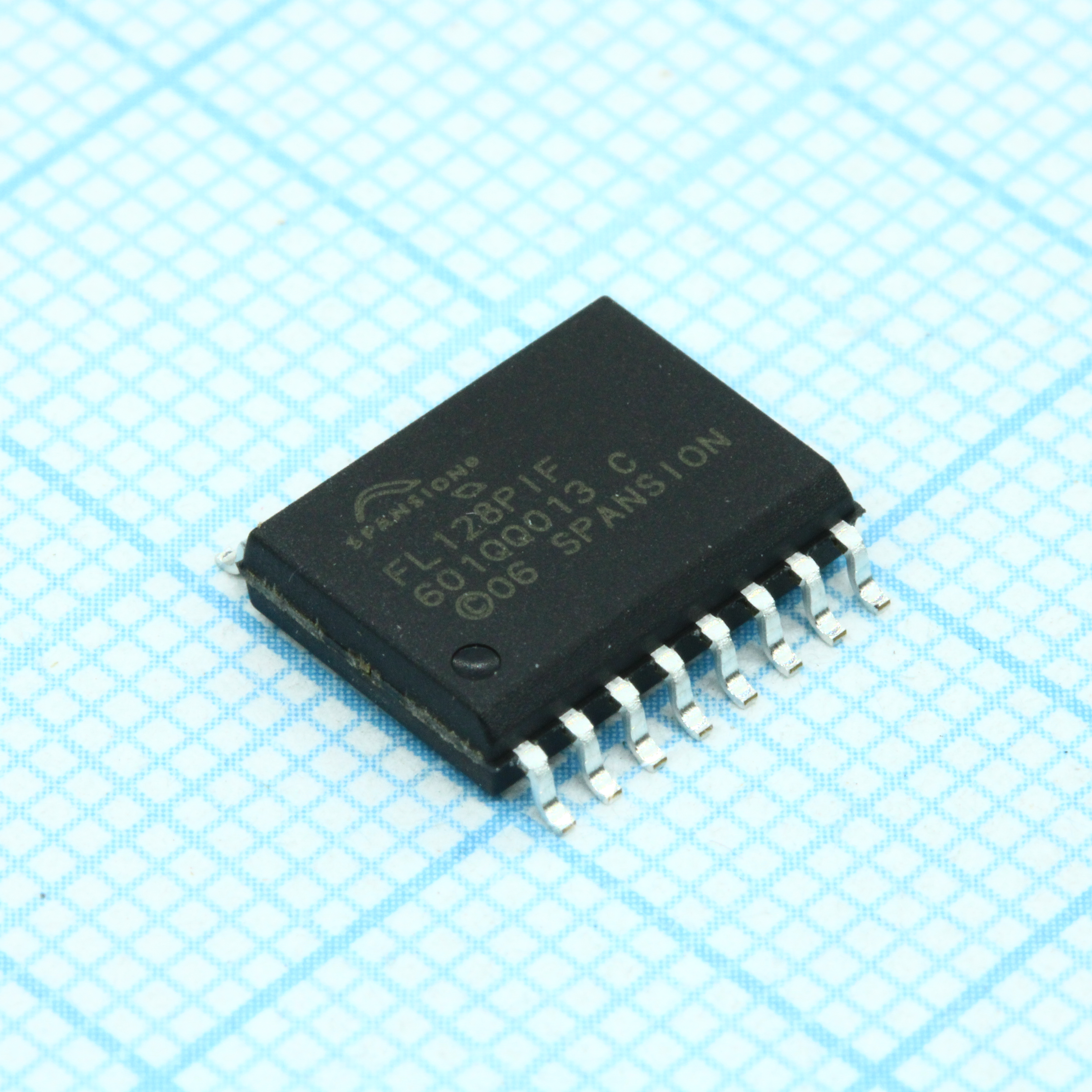 Фото S25FL128P0XMFI000 Infineon Technologies — S25FL128P0XMFI000 — Flash память — Infineon Technologies