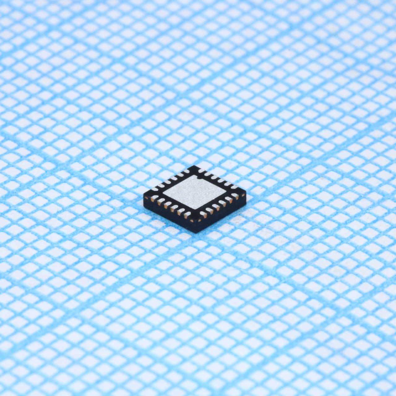 Фото LAN8742AI-CZ Microchip Technology Inc. — LAN8742AI-CZ-TR