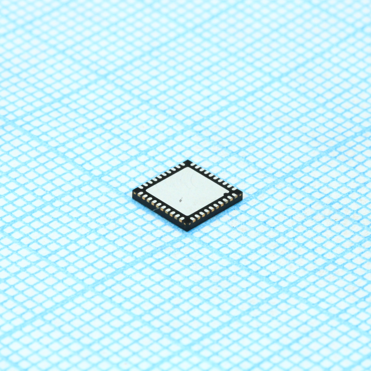 Фото SSM3582BCPZ Analog Devices, Inc. — SSM3582BCPZ — Микросхемы для Аудио - УНЧ — Analog Devices, Inc.