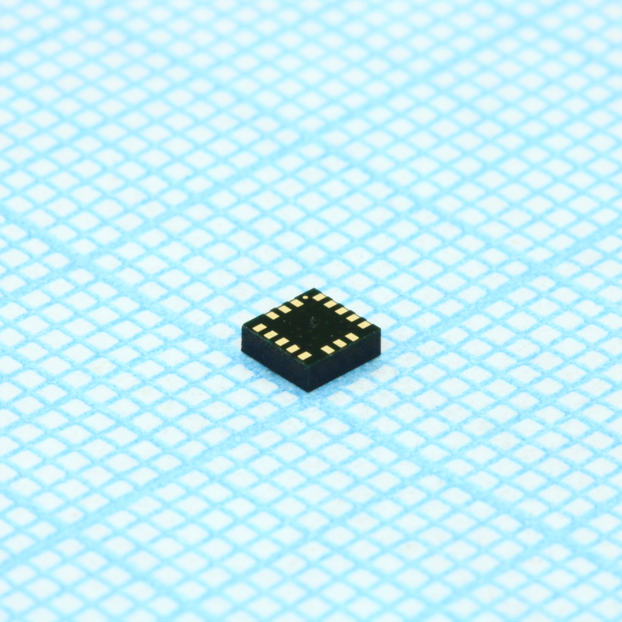 Фото H3LIS331DL ST Microelectronics — H3LIS331DLTR