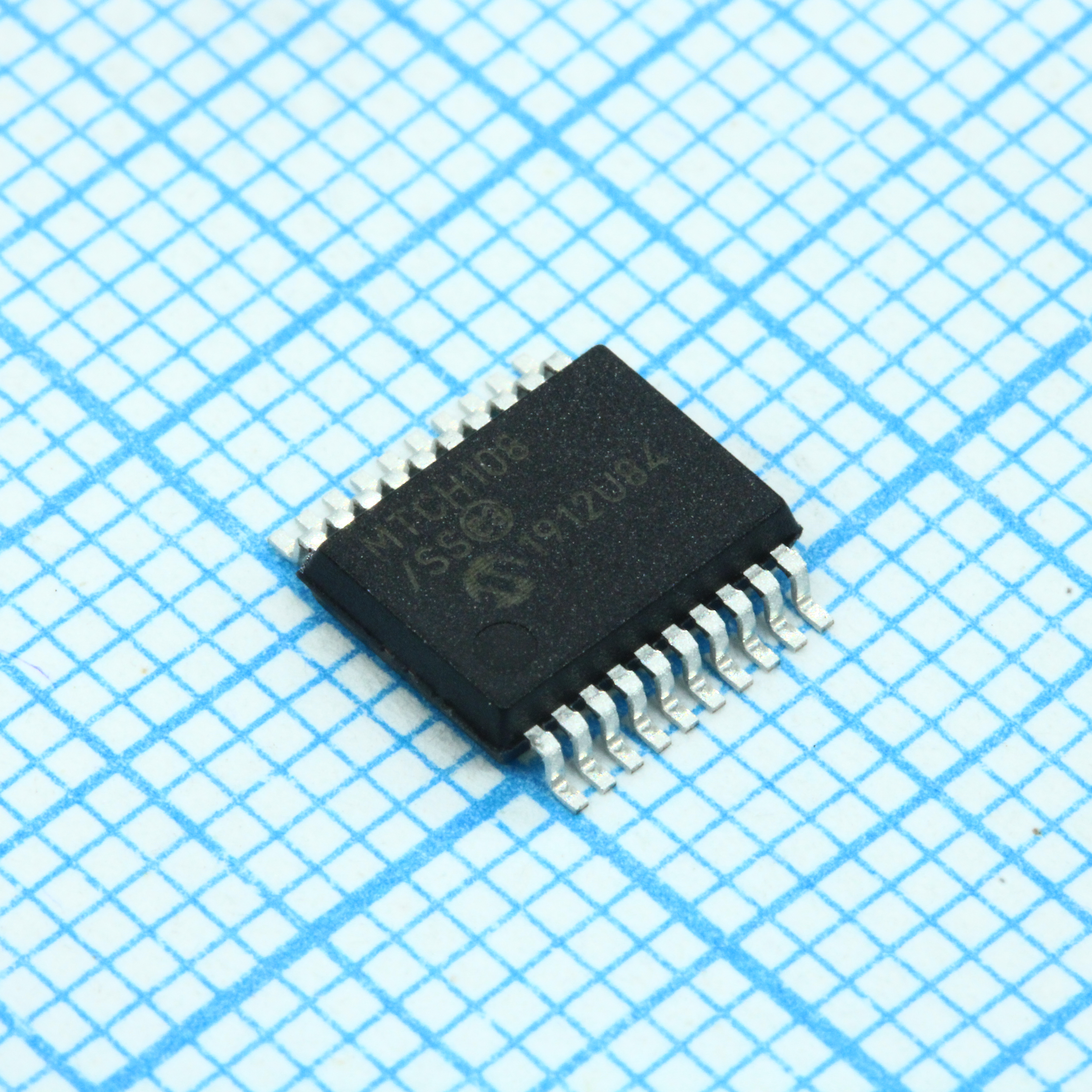 Фото MTCH108-I/SS Microchip Technology Inc. — MTCH108-I/SS — Touch Screen контроллеры — Microchip Technology Inc.