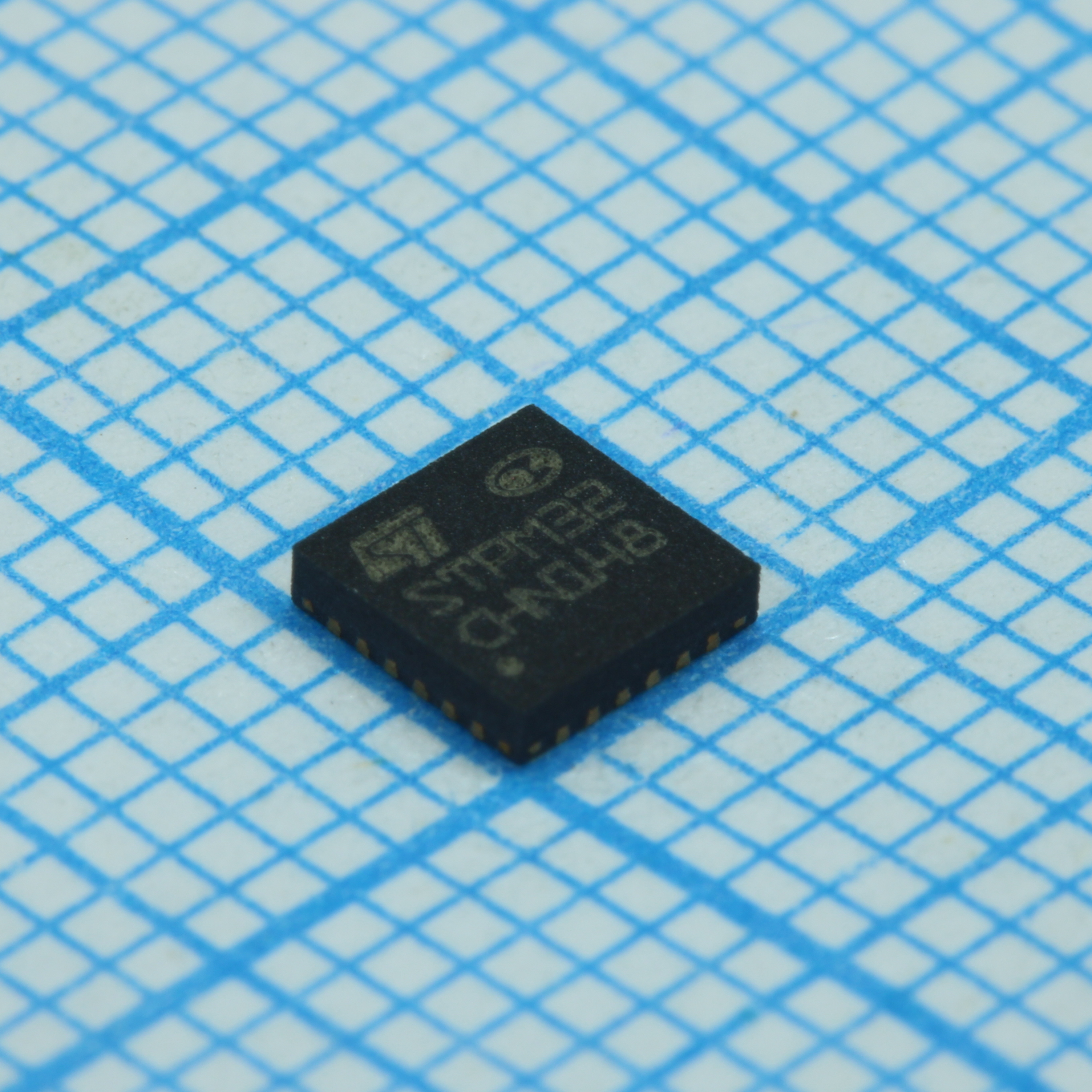 Фото HMC6981LS6 Analog Devices, Inc. — HMC6981LS6 — Усилители RF — Analog Devices, Inc.