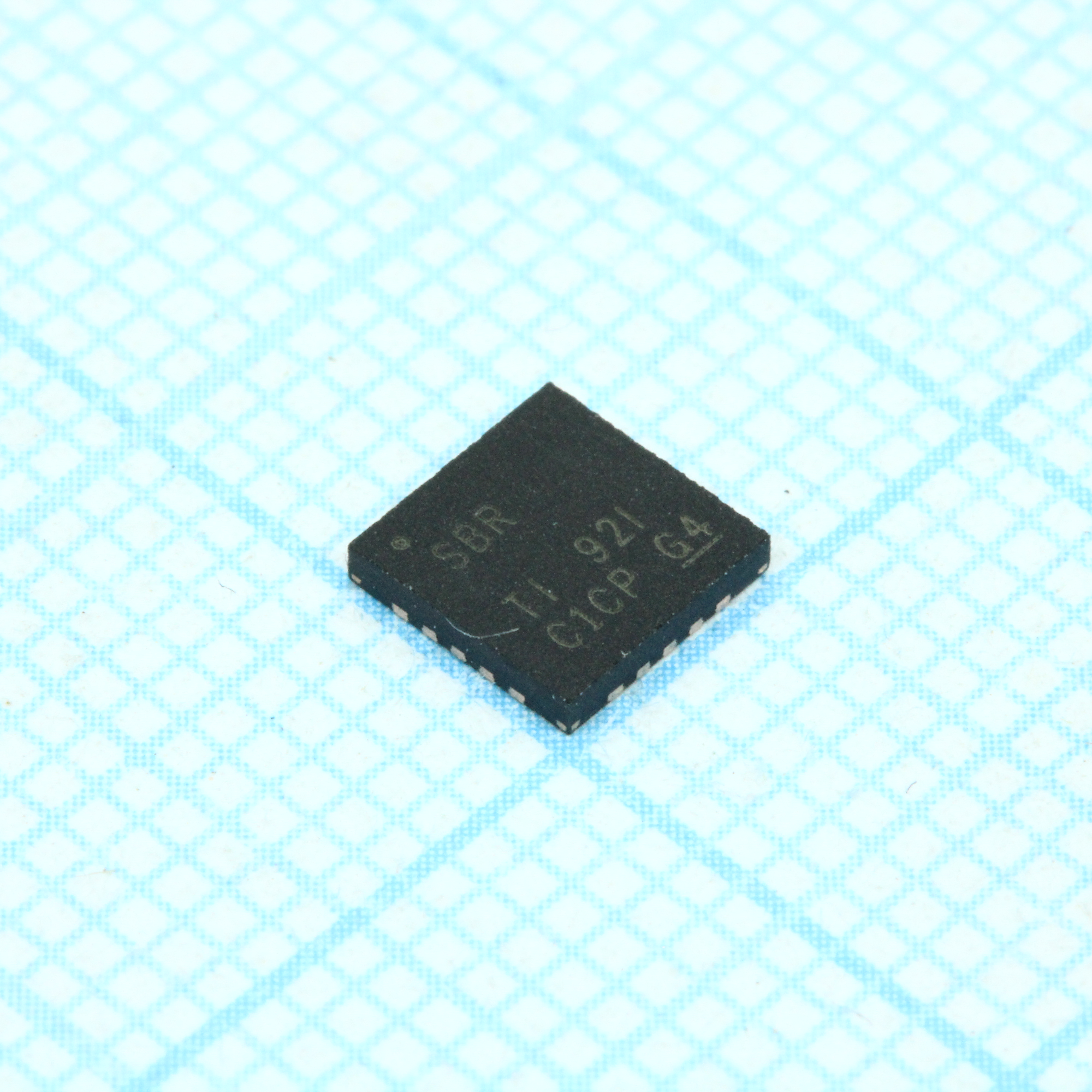 Фото TPS7A7300RGWT Texas Instruments — TPS7A7300RGWR — Стабилизаторы линейные — Texas Instruments