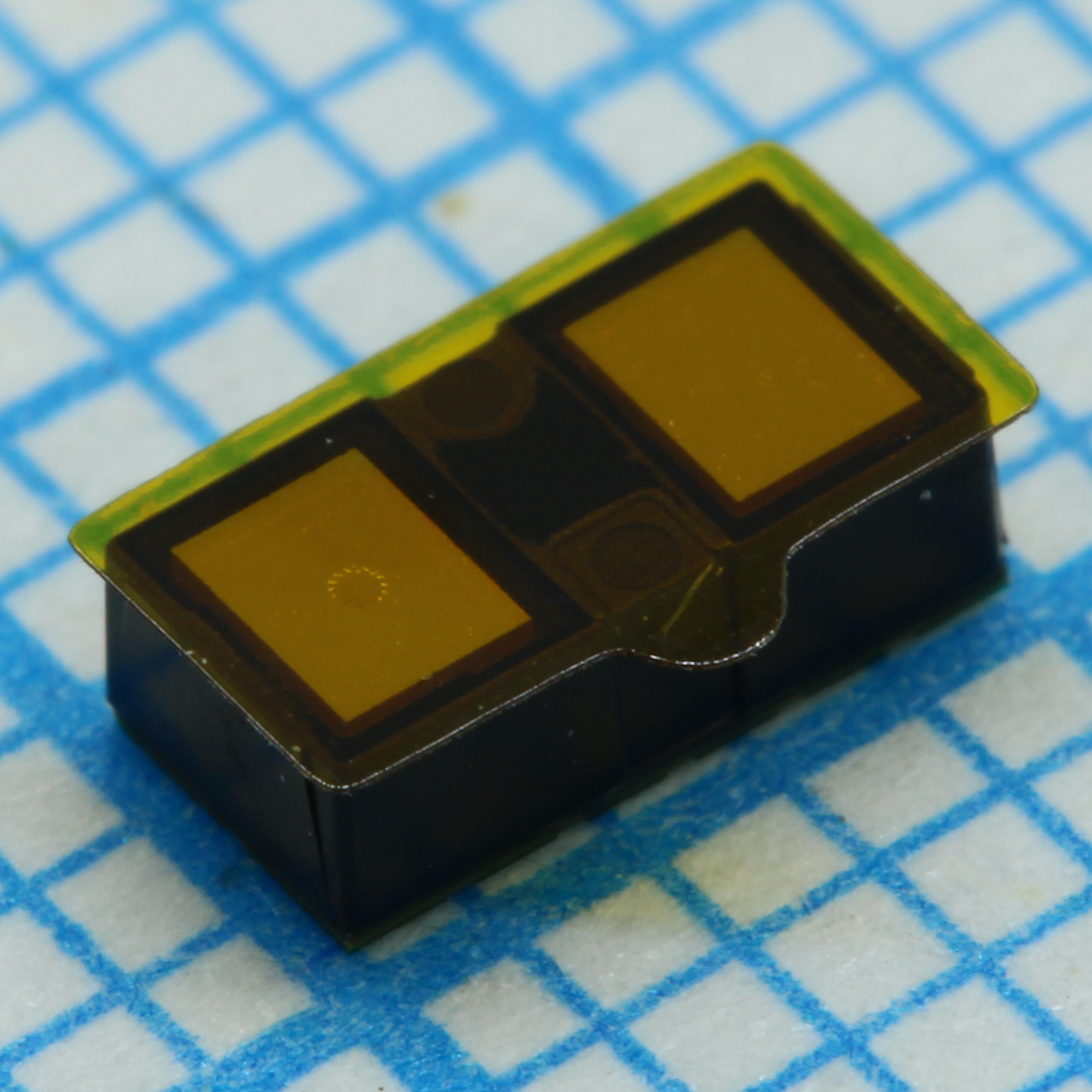 Фото VL53L1CBV0FY/1 ST Microelectronics — VL53L1CBV0FY/1 — Датчики оптические — ST Microelectronics
