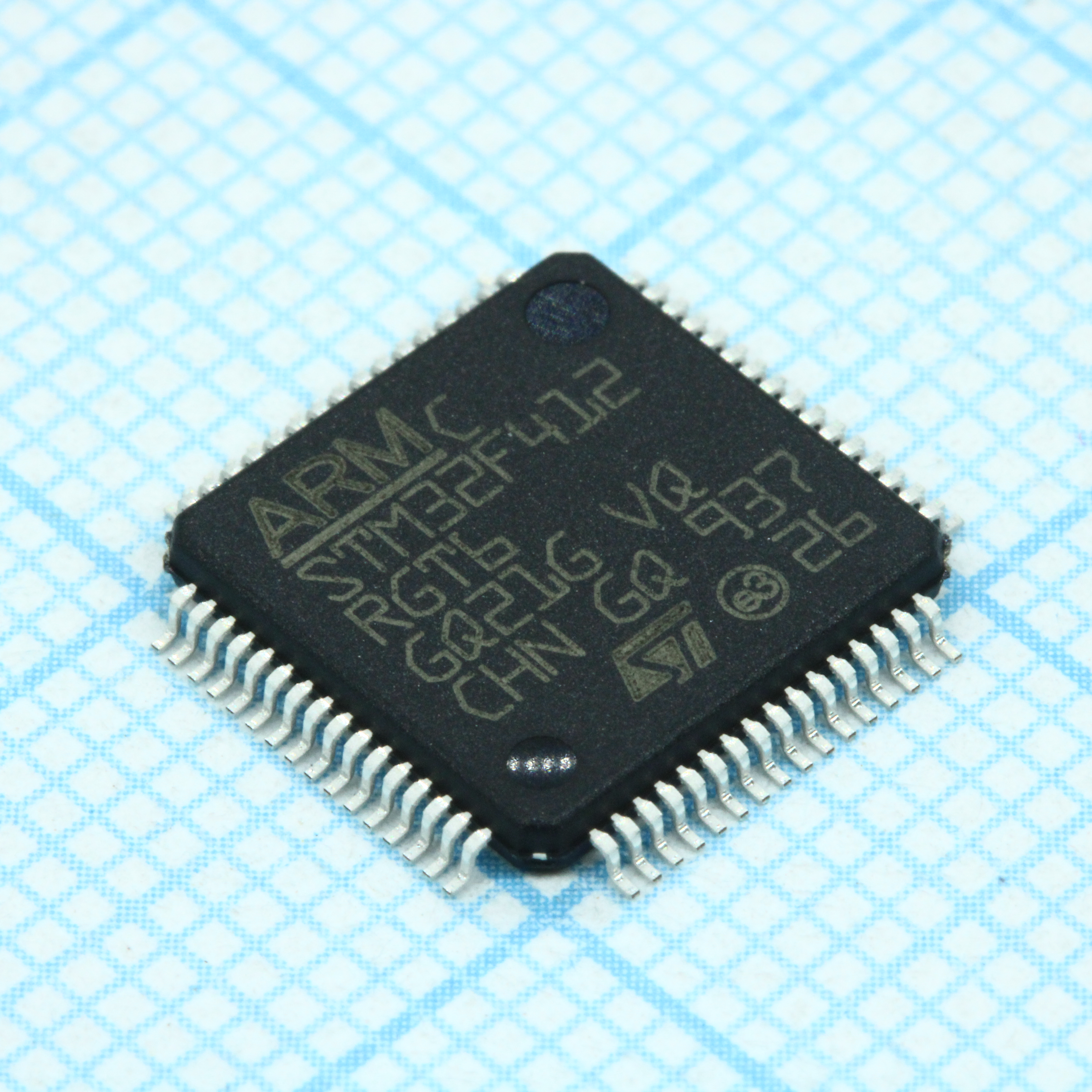 Фото STM32F412RGT6 ST Microelectronics — STM32F412RGT6 — Микроконтроллеры STM — ST Microelectronics