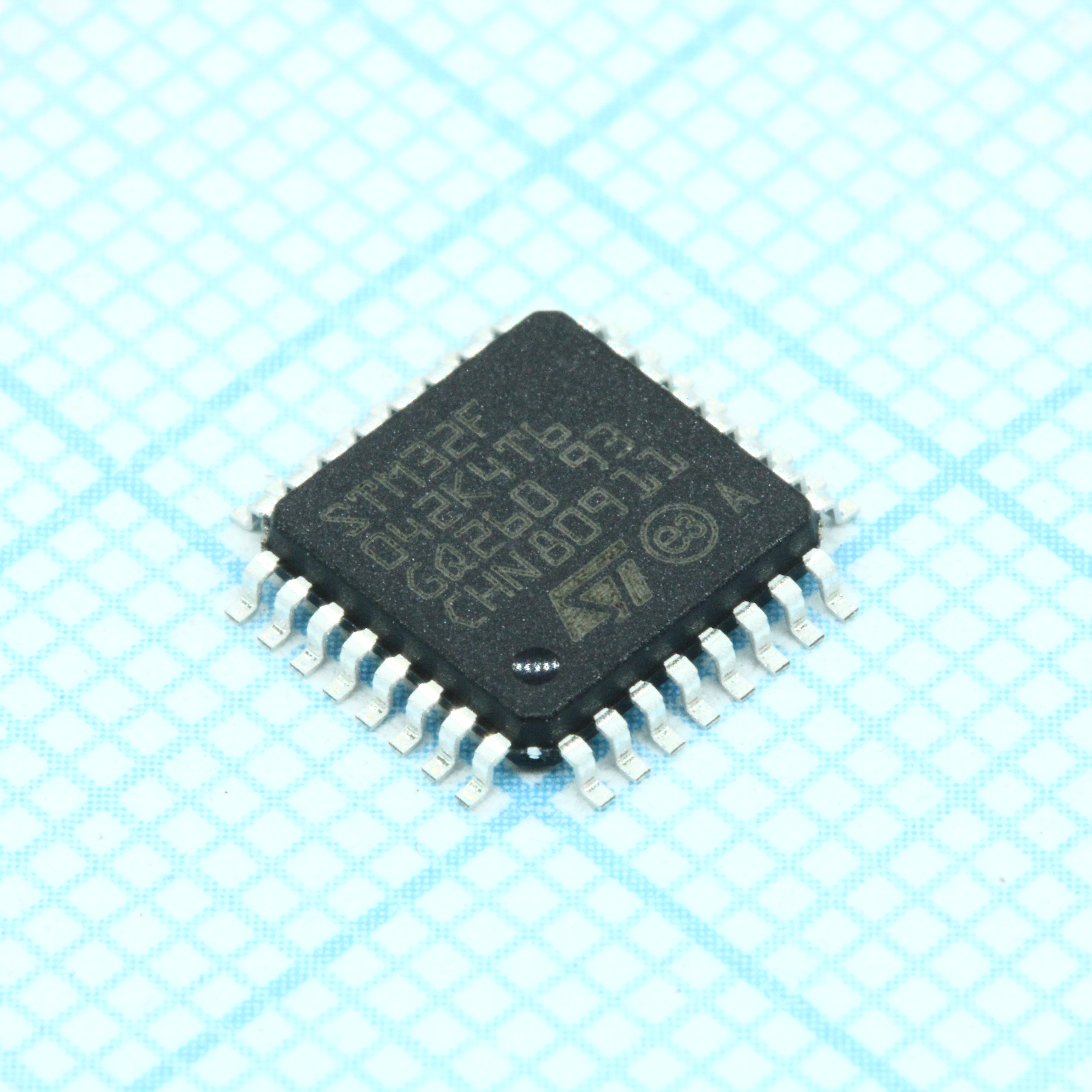 Фото STM32F042K4T6 ST Microelectronics — STM32F042K4T6 — Микроконтроллеры STM — ST Microelectronics