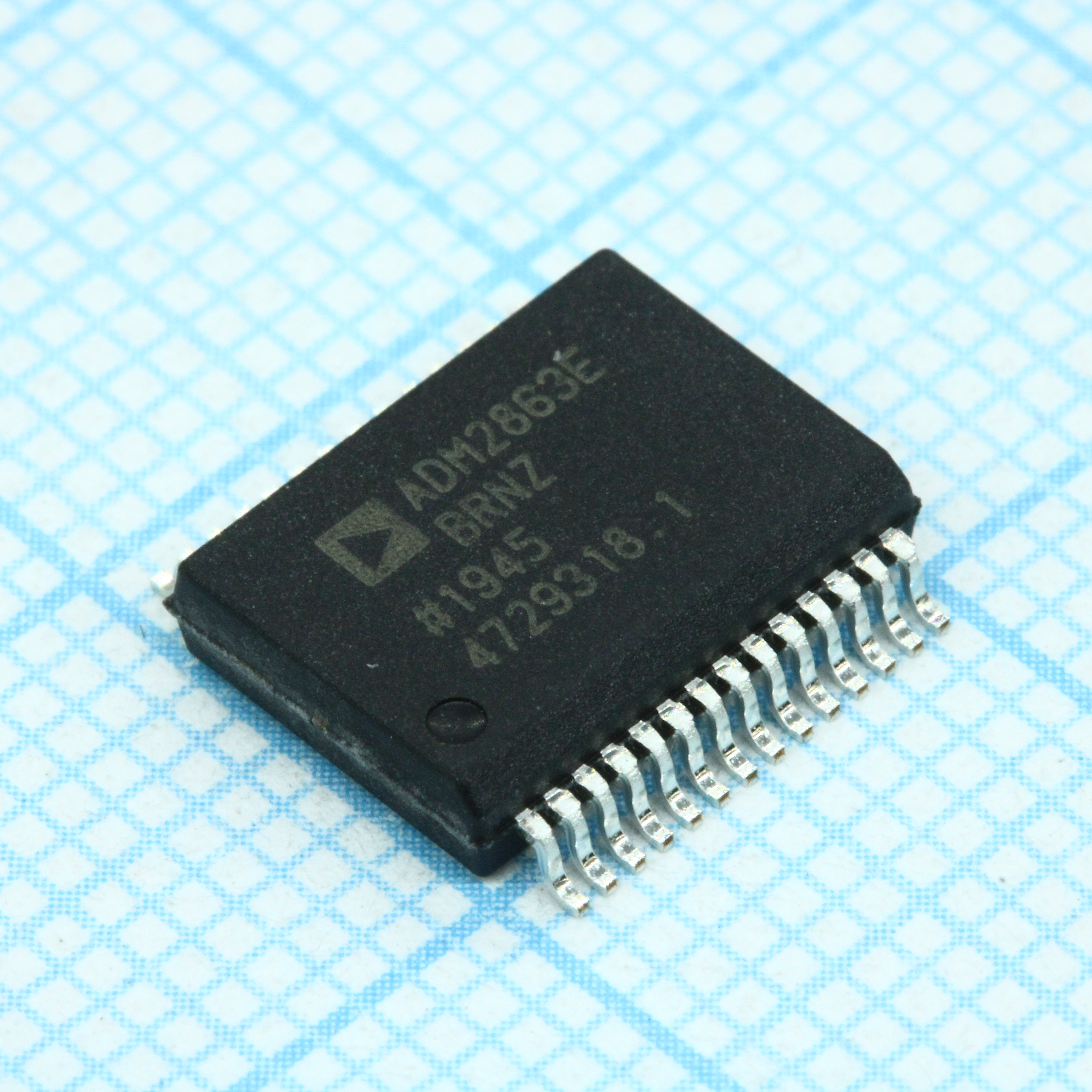 Фото ADM2863EBRNZ Analog Devices, Inc. — ADM2863EBRNZ — Драйверы, трансиверы RS-232/422/485 — Analog Devices, Inc.