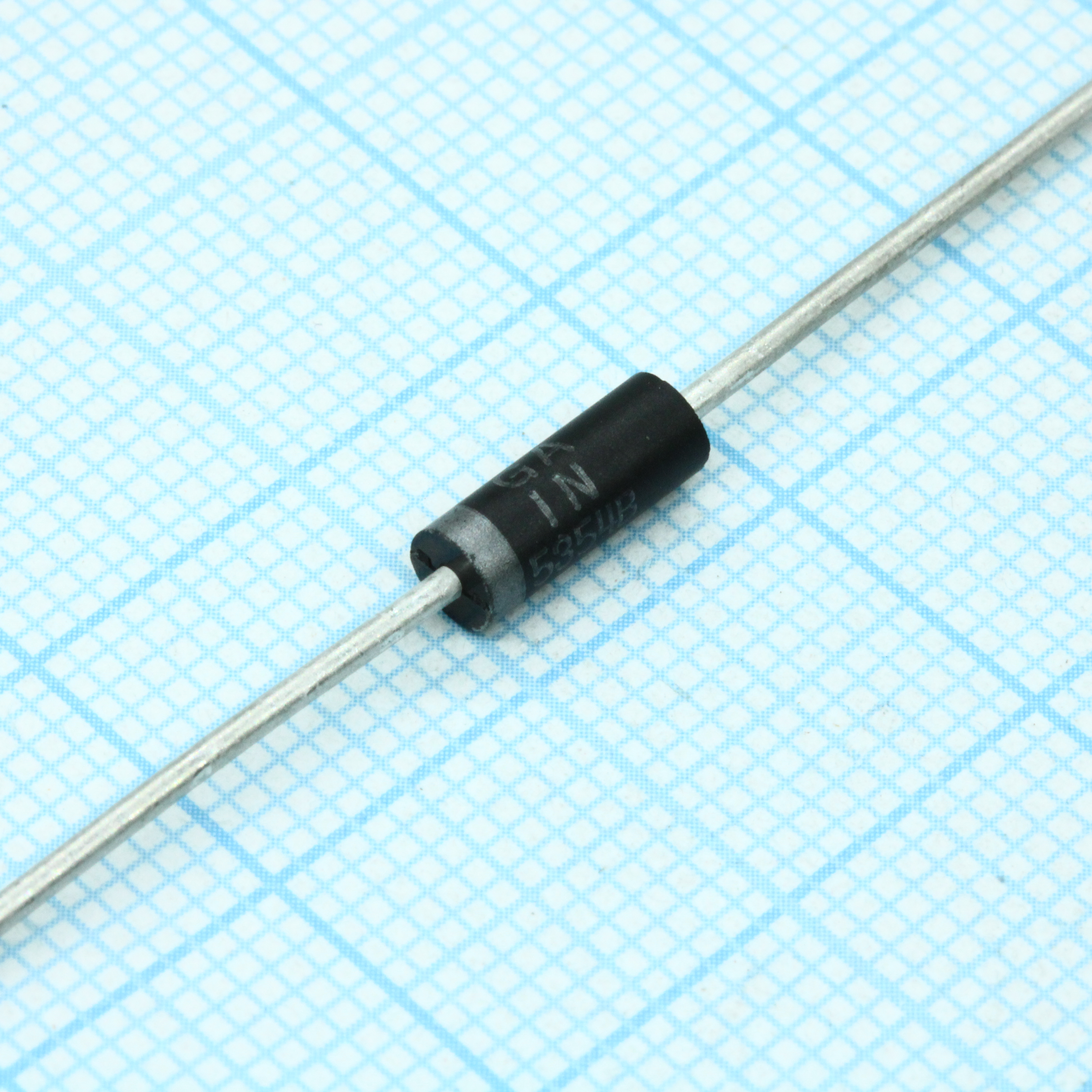 Фото  17V  5.0W ON Semiconductor — 1N5354BG — Одиночные стабилитроны — ON Semiconductor