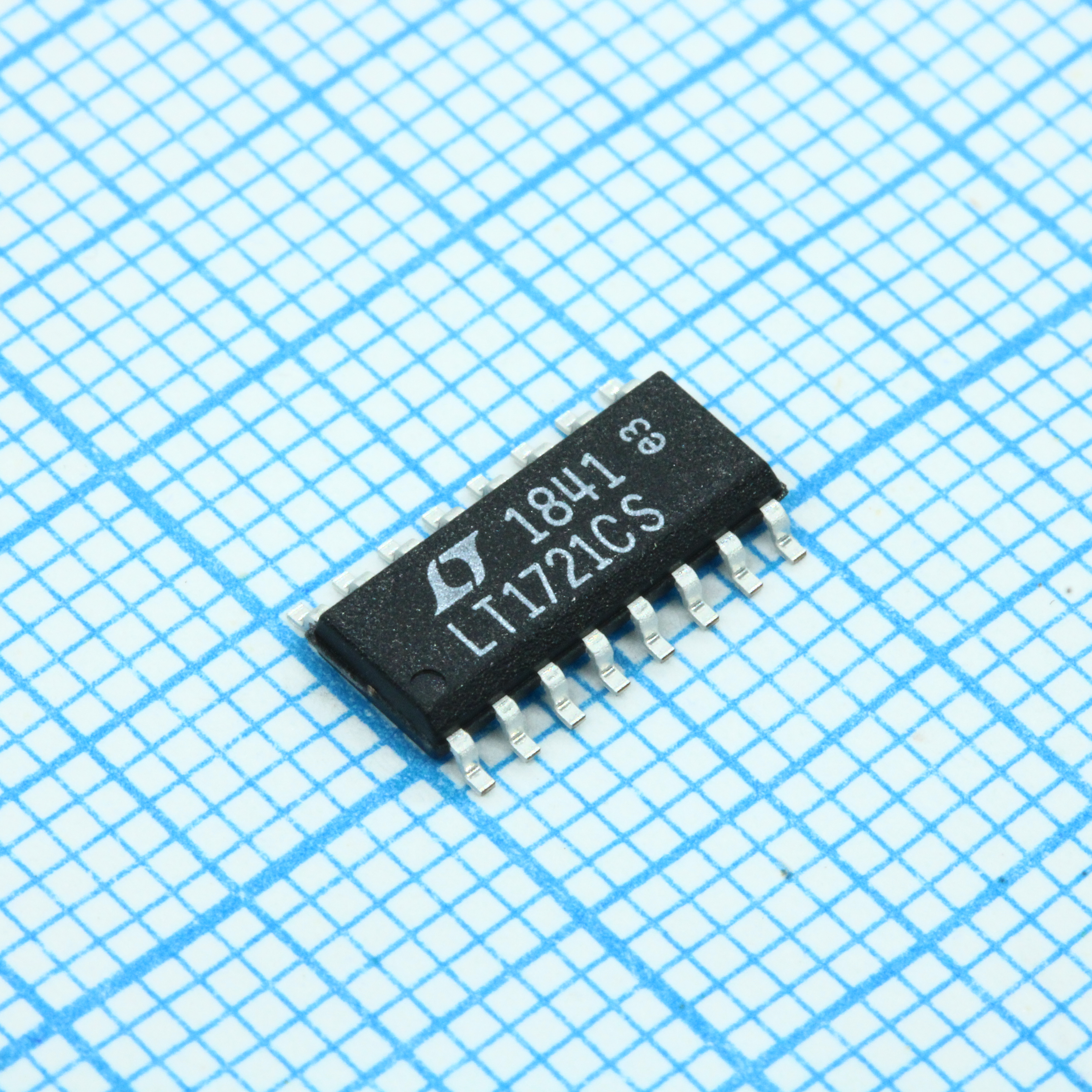 Фото LT1721CS#PBF Analog Devices, Inc. — LT1721CS#PBF — Компараторы — Analog Devices, Inc.