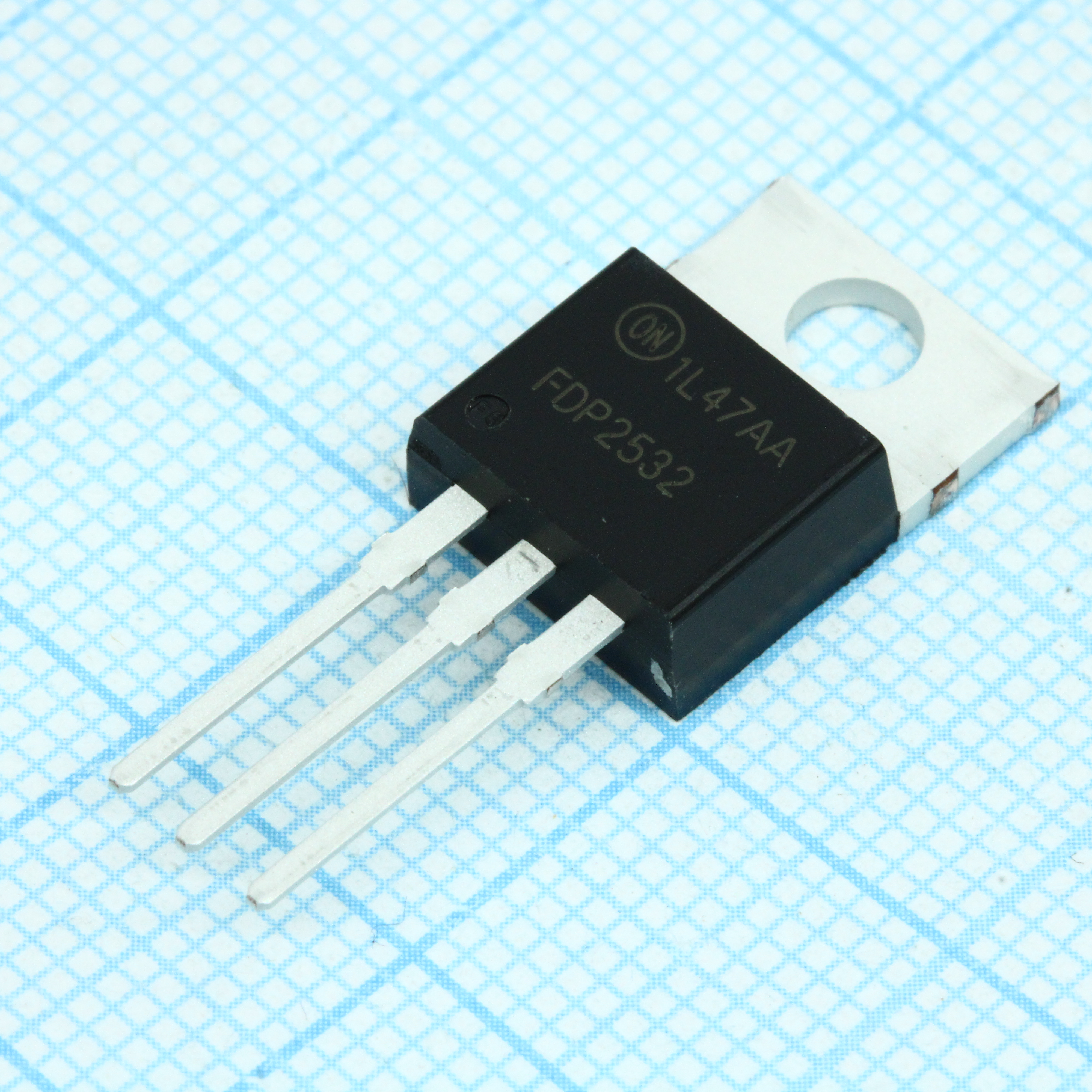 Фото FDP2532 ON Semiconductor — FDP2532 — Одиночные MOSFET транзисторы — ON Semiconductor