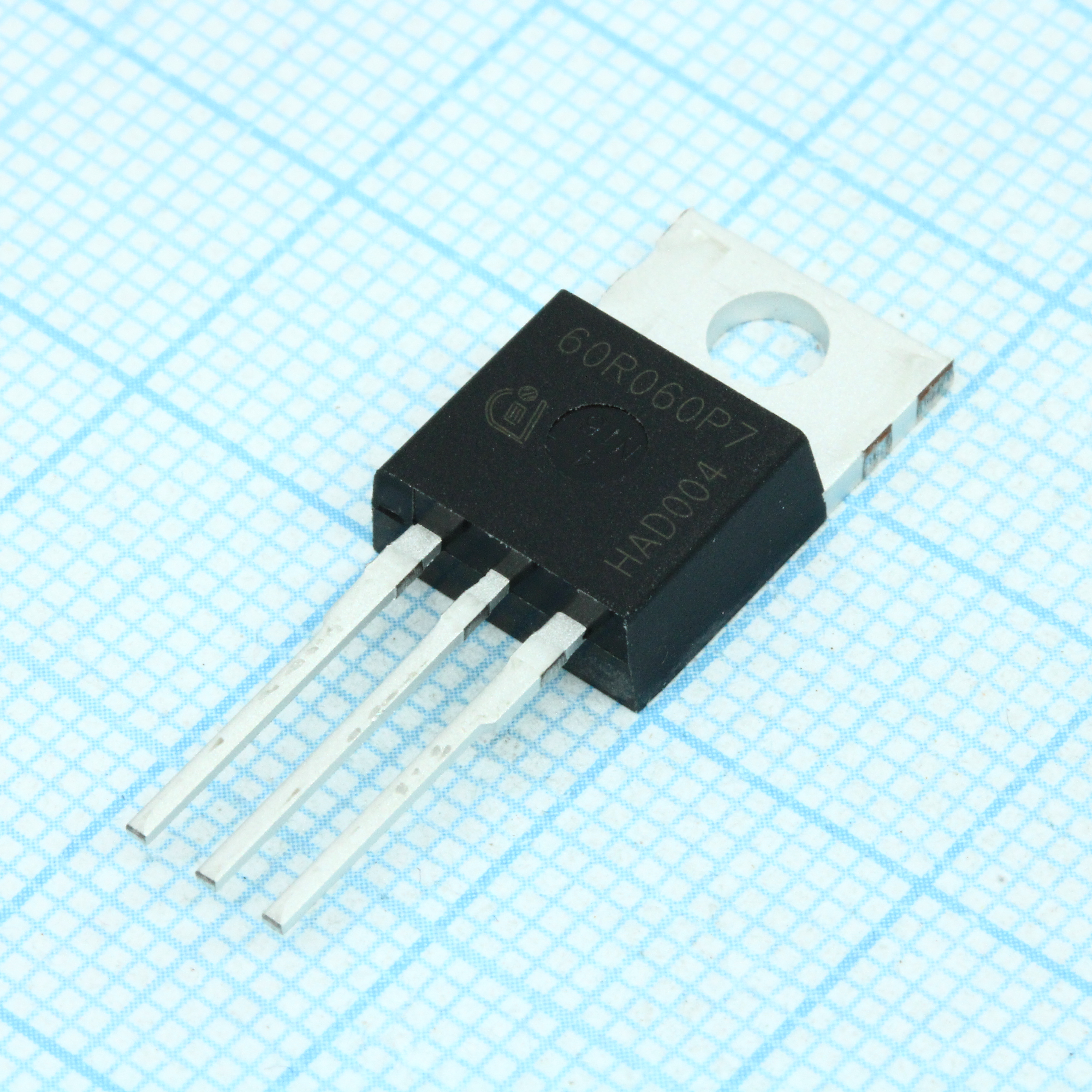 Фото IPP60R060P7XKSA1 Infineon Technologies — IPP60R060P7XKSA1 — Одиночные MOSFET транзисторы — Infineon Technologies