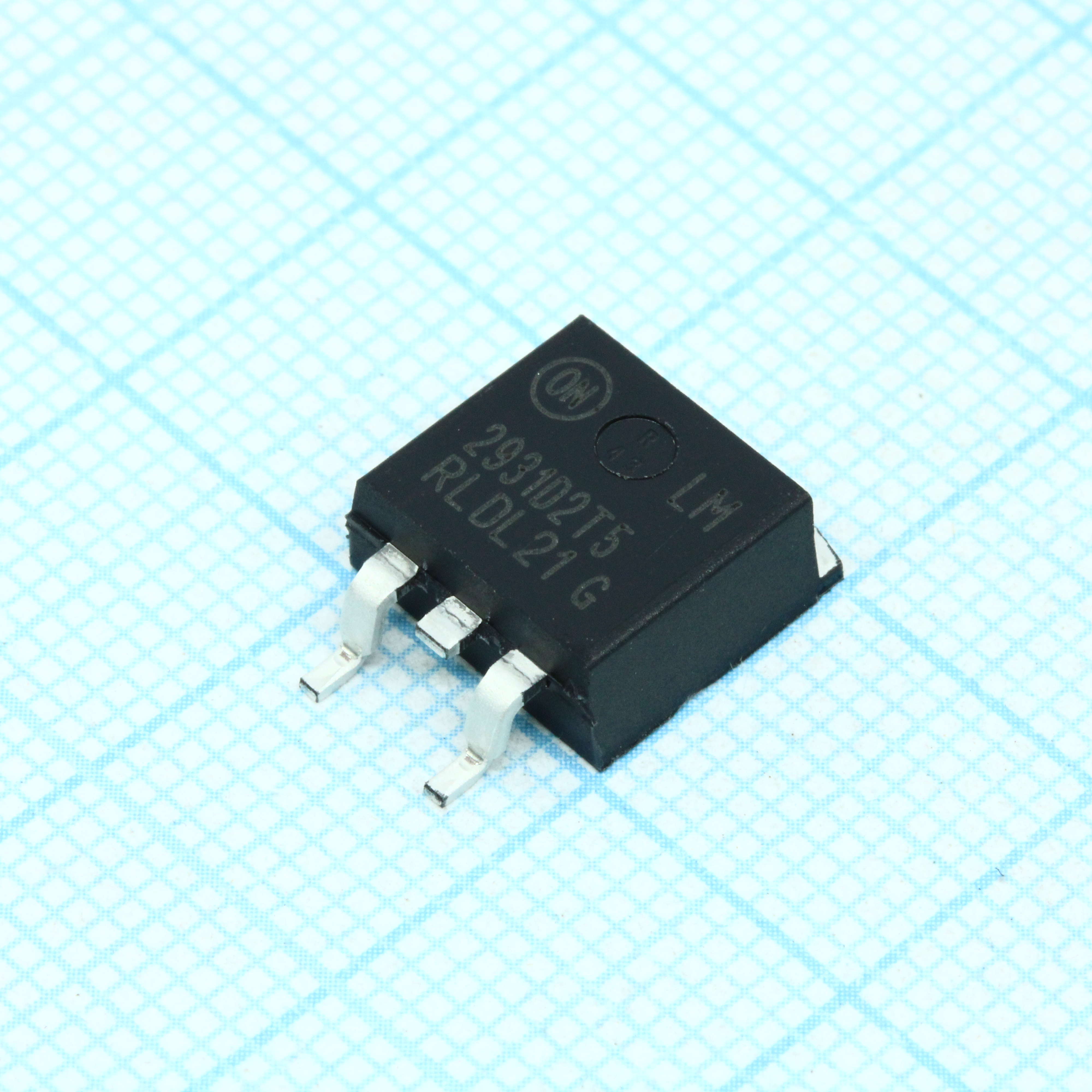Фото LM2931D2T-5.0G ON Semiconductor — LM2931D2T-5.0G — Стабилизаторы линейные — ON Semiconductor