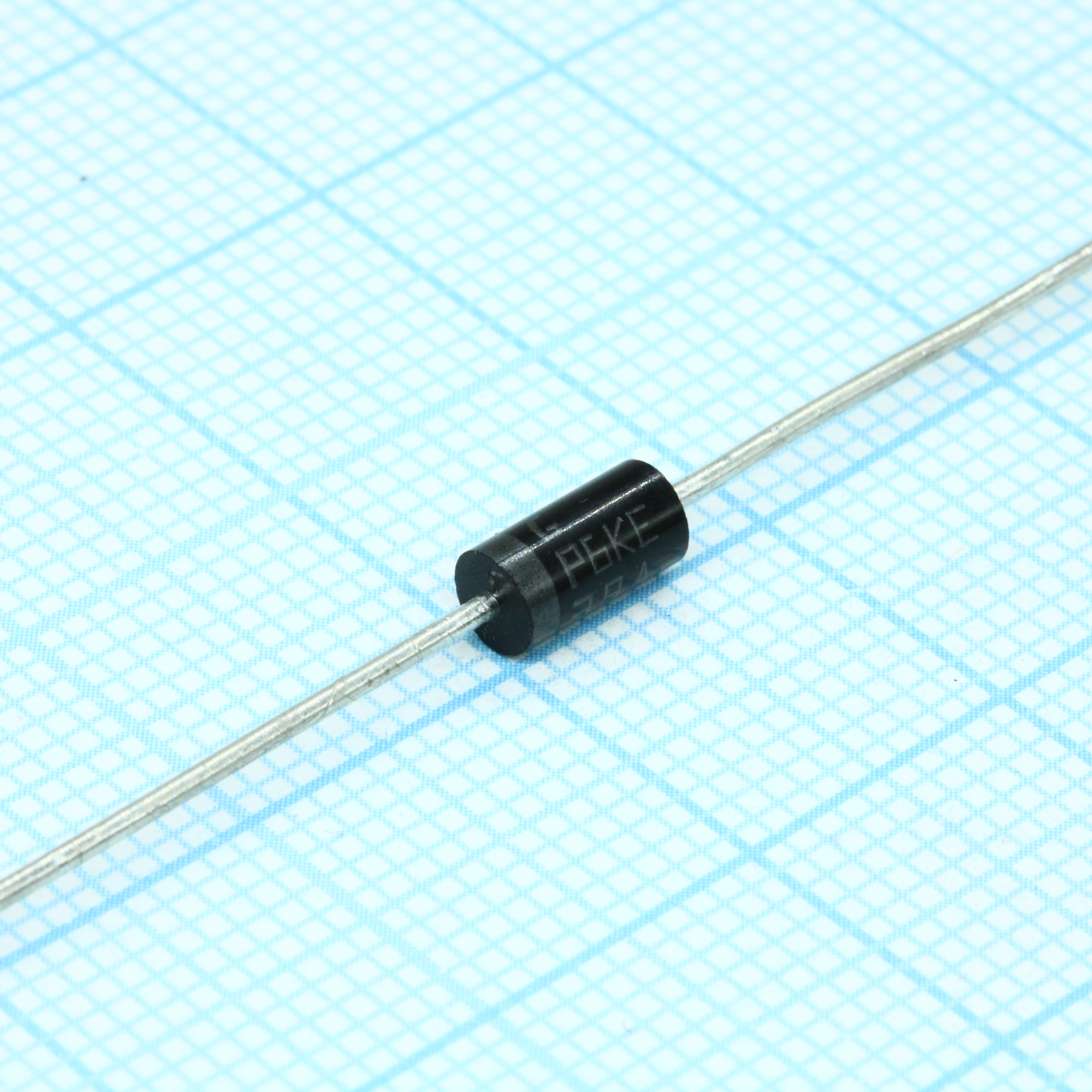 Фото P6KE 39A ST Microelectronics — P6KE39A — Диоды защиты от перенапряжения (TVS) — ST Microelectronics