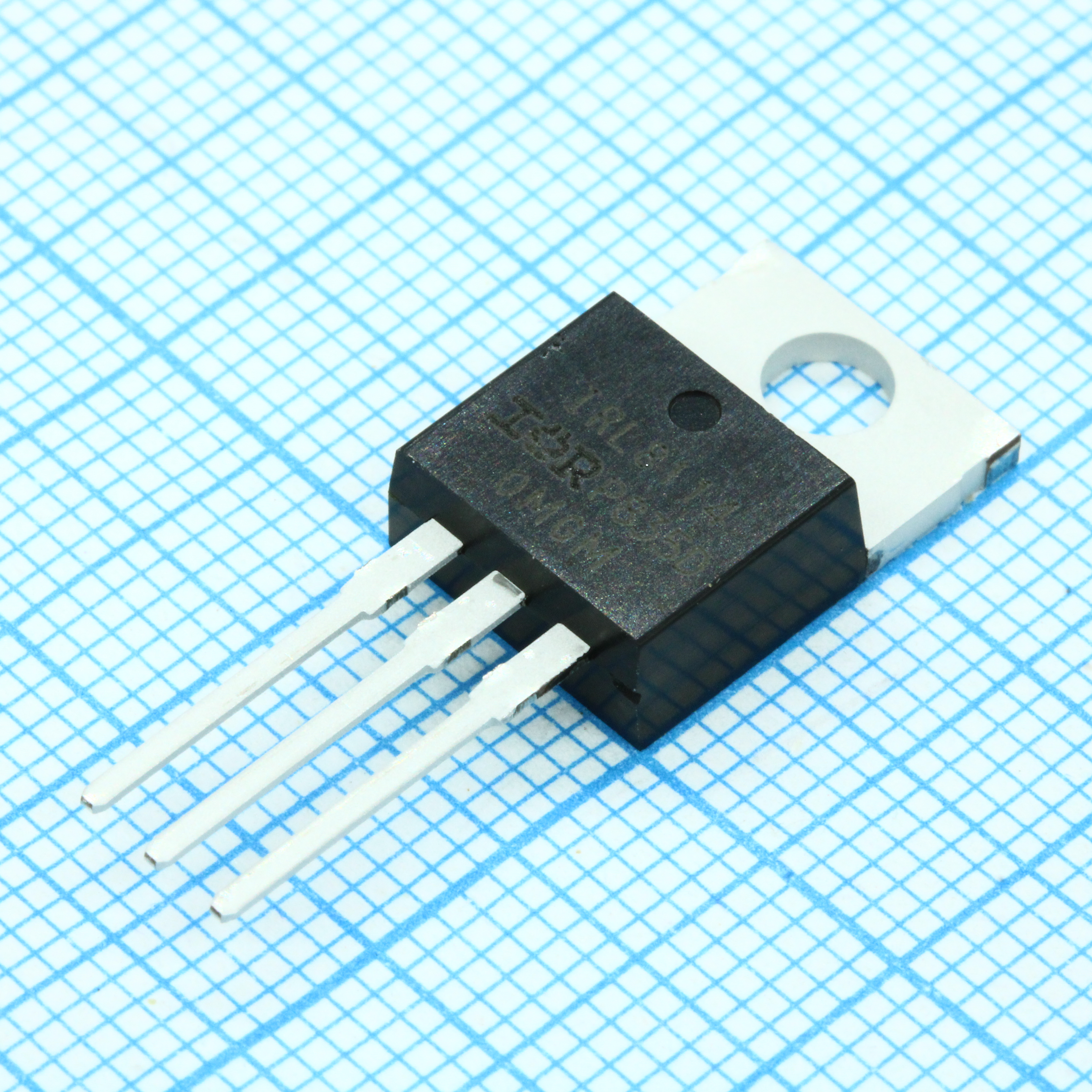 Фото IRL8114PBF Infineon Technologies — IRL8114PBF — Одиночные MOSFET транзисторы — Infineon Technologies