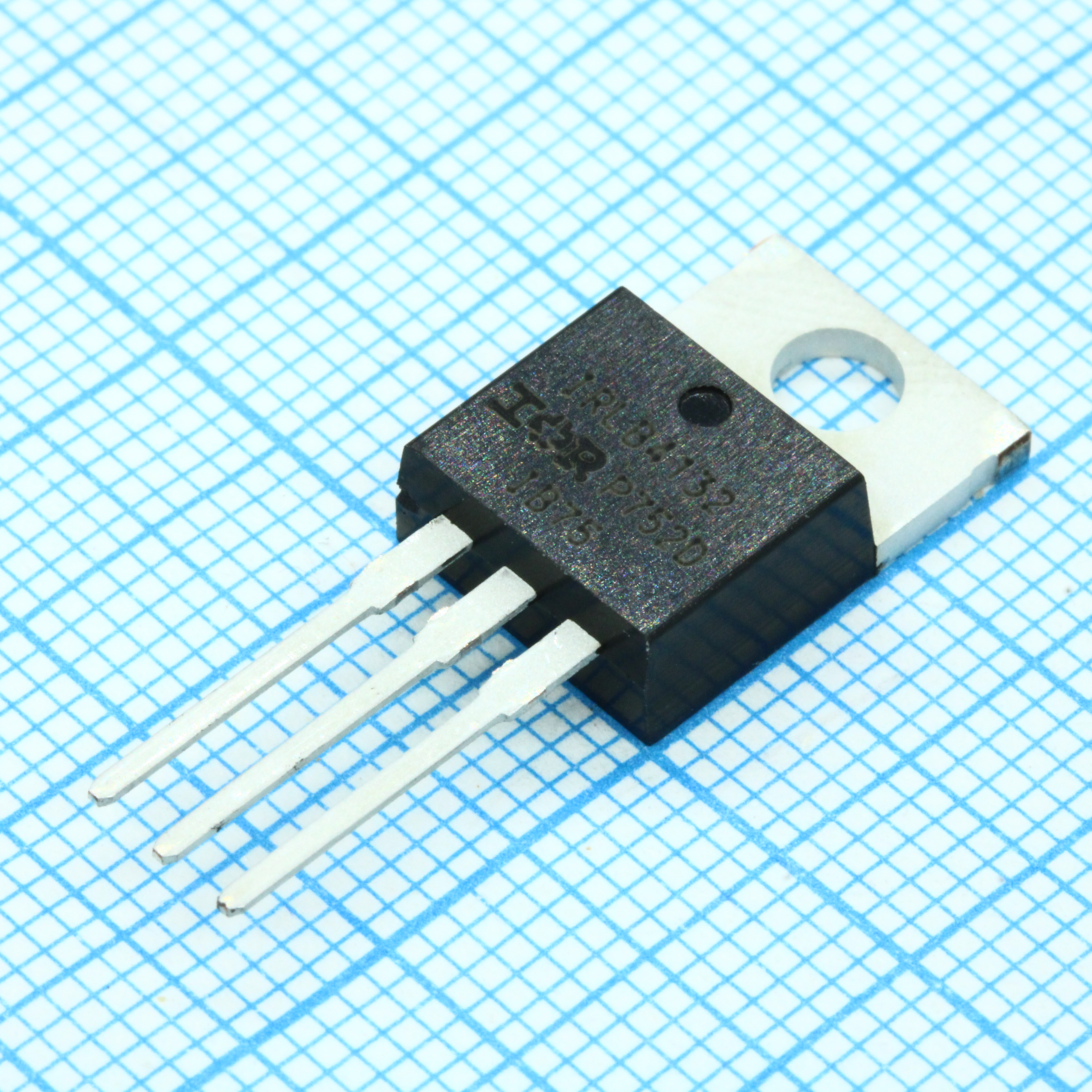 Фото IRLB4132PBF Infineon Technologies — IRLB4132PBF — Одиночные MOSFET транзисторы — Infineon Technologies