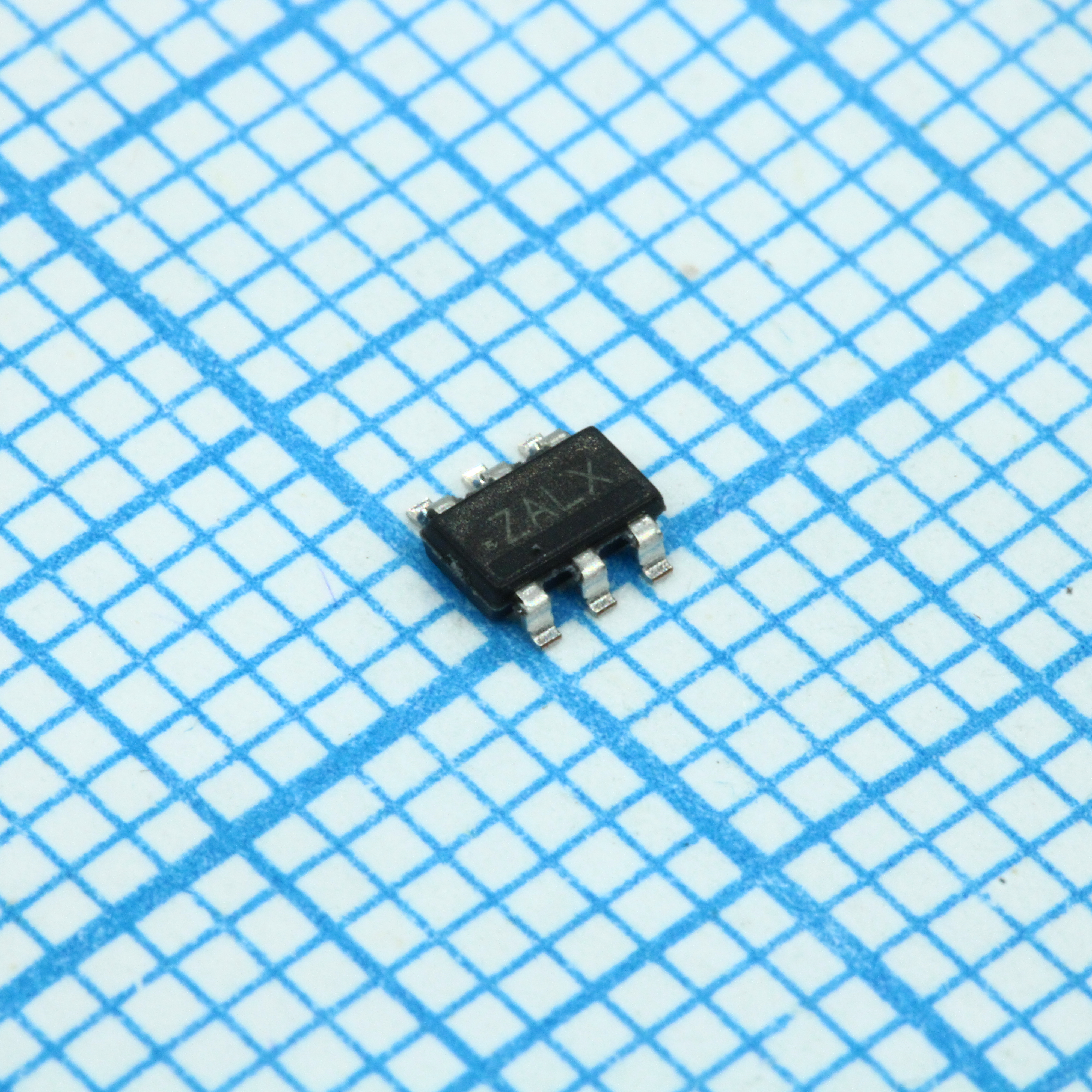 Фото TPL5110DDCR Texas Instruments — TPL5110DDCR — Специализированные микросхемы питания — Texas Instruments