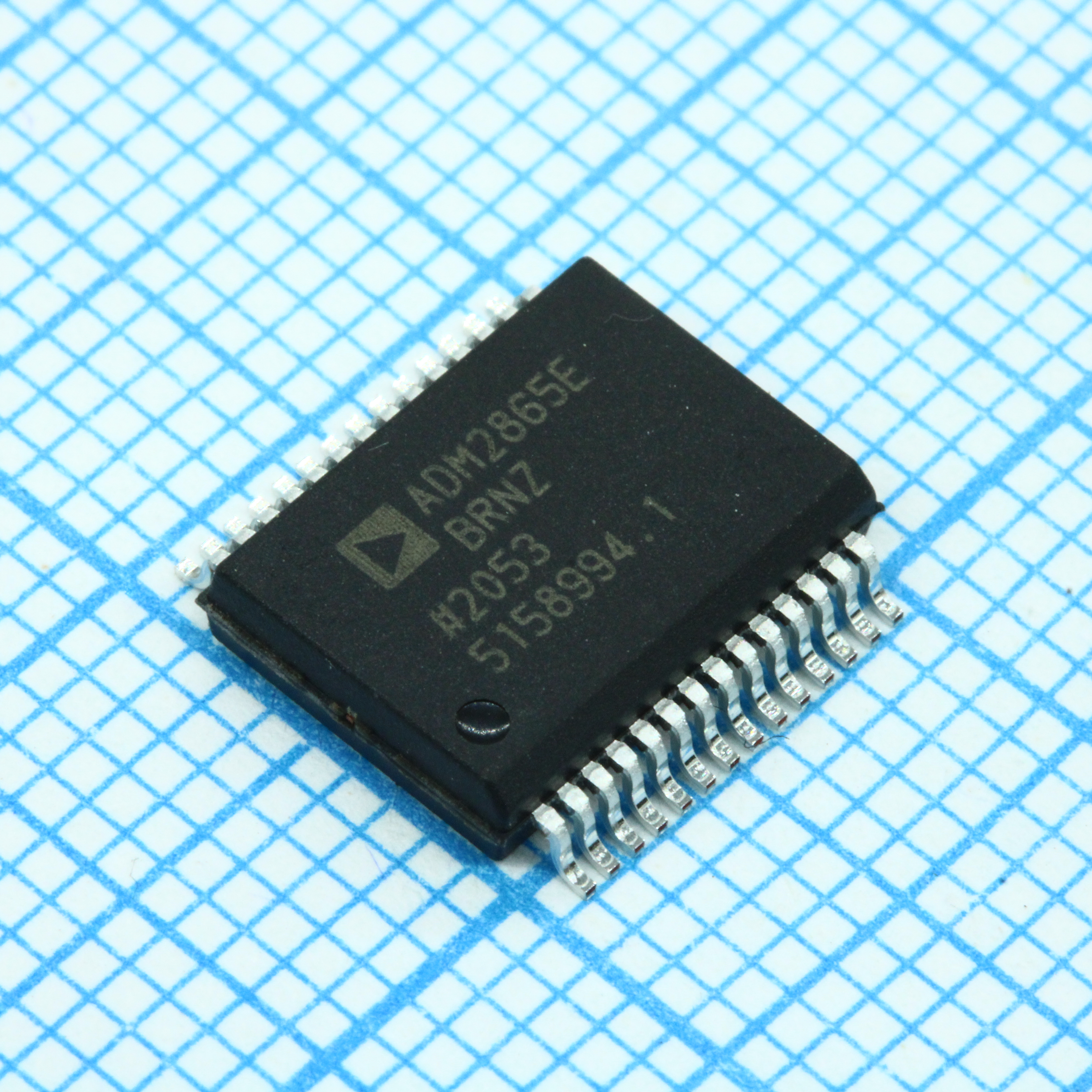 Фото ADM2865EBRNZ Analog Devices, Inc. — ADM2865EBRNZ — Драйверы, трансиверы RS-232/422/485 — Analog Devices, Inc.