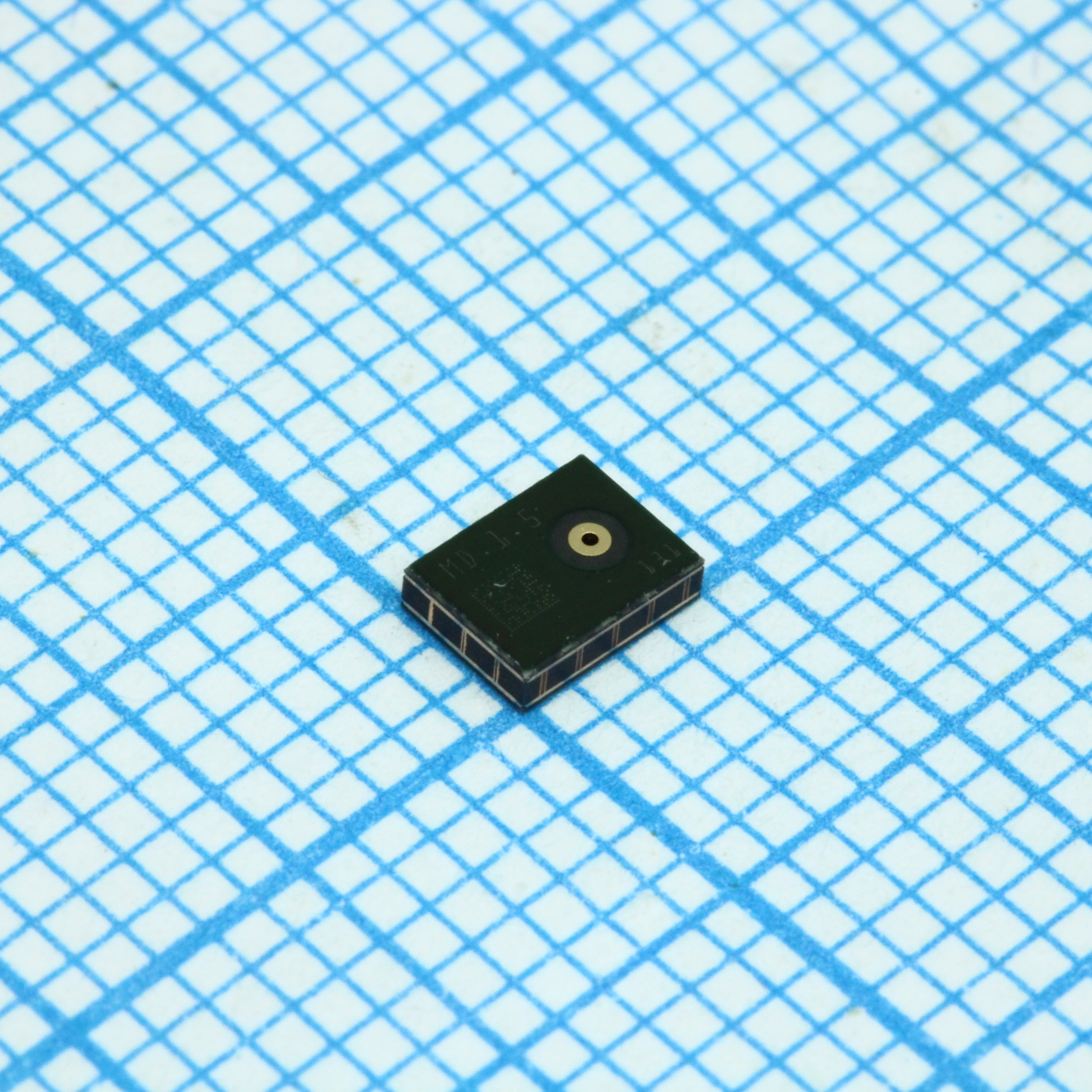Фото микрофон MP34DT05TR-A ST Microelectronics — MP34DT05TR-A — MEMS микрофоны — ST Microelectronics