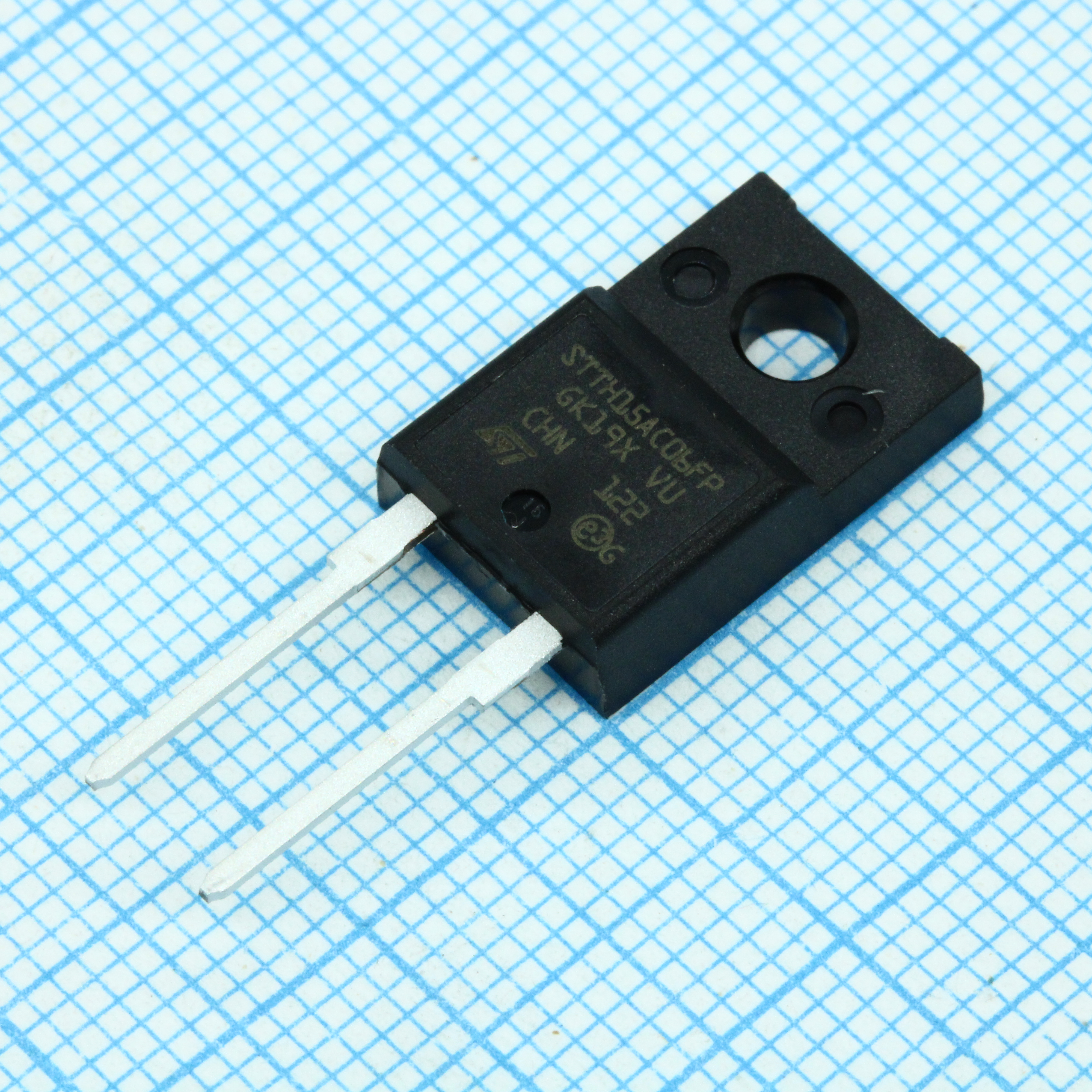Фото STTH15AC06FP ST Microelectronics — STTH15AC06FP — Одиночные диоды — ST Microelectronics