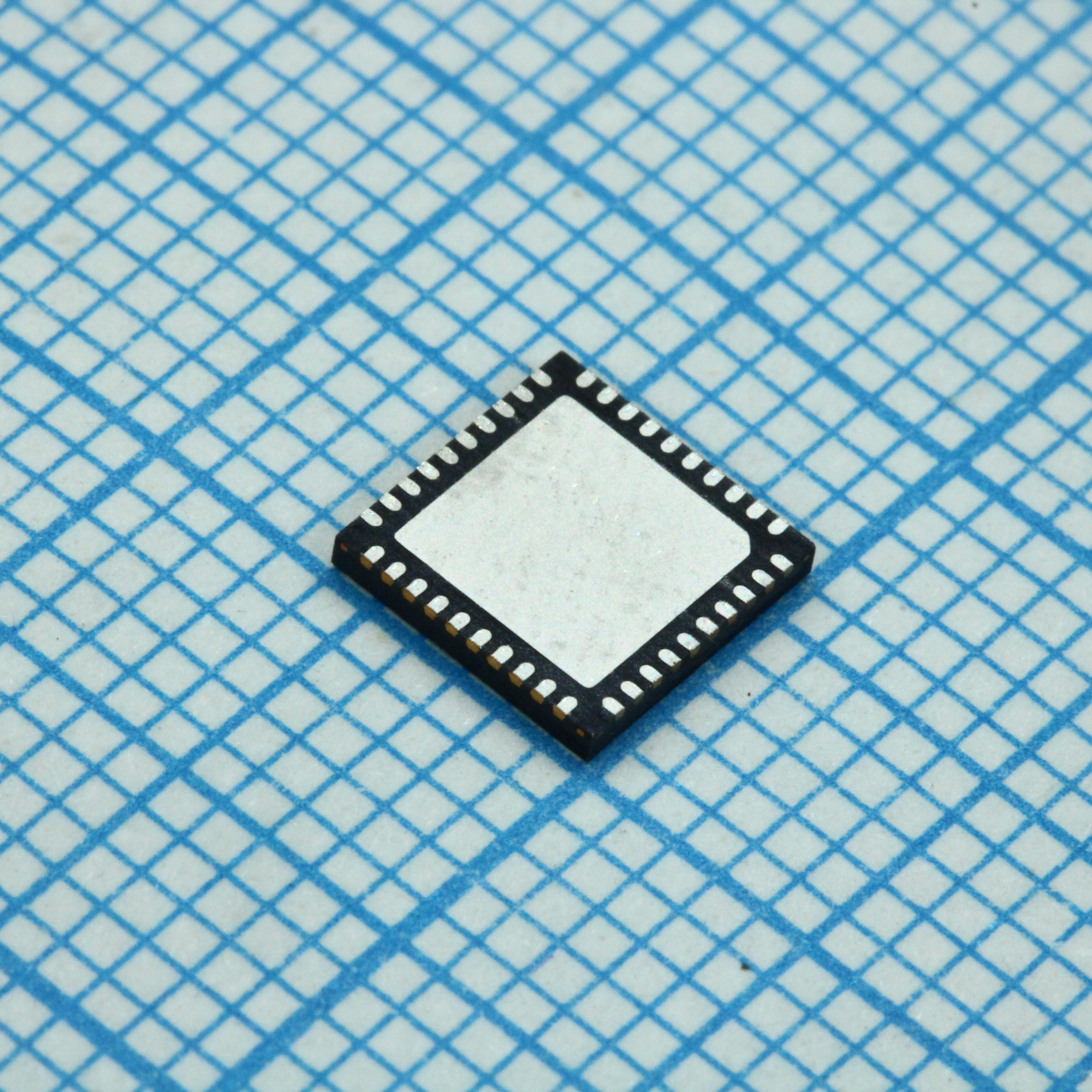 Фото SSM3582ACPZ Analog Devices, Inc. — SSM3582ACPZ — Микросхемы для Аудио - УНЧ — Analog Devices, Inc.