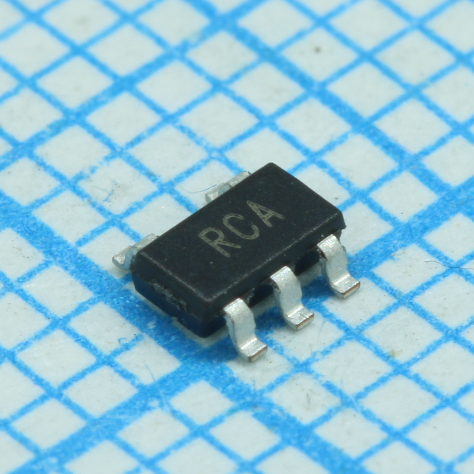 Фото ADR392AUJZ Analog Devices, Inc. — ADR392AUJZ-REEL7