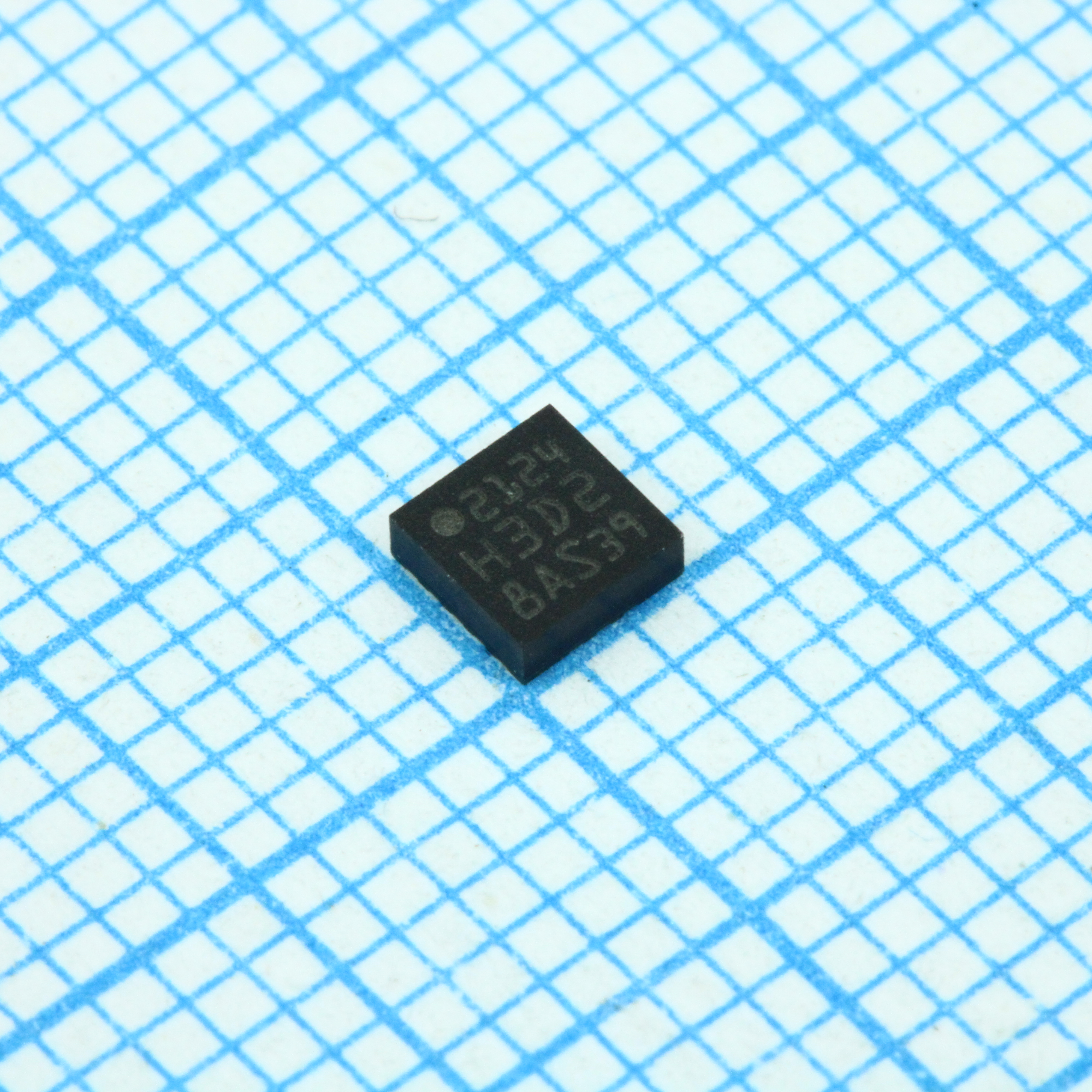 Фото H3LIS200DLTR ST Microelectronics — H3LIS200DLTR — Датчики ускорения (акселерометры) — ST Microelectronics