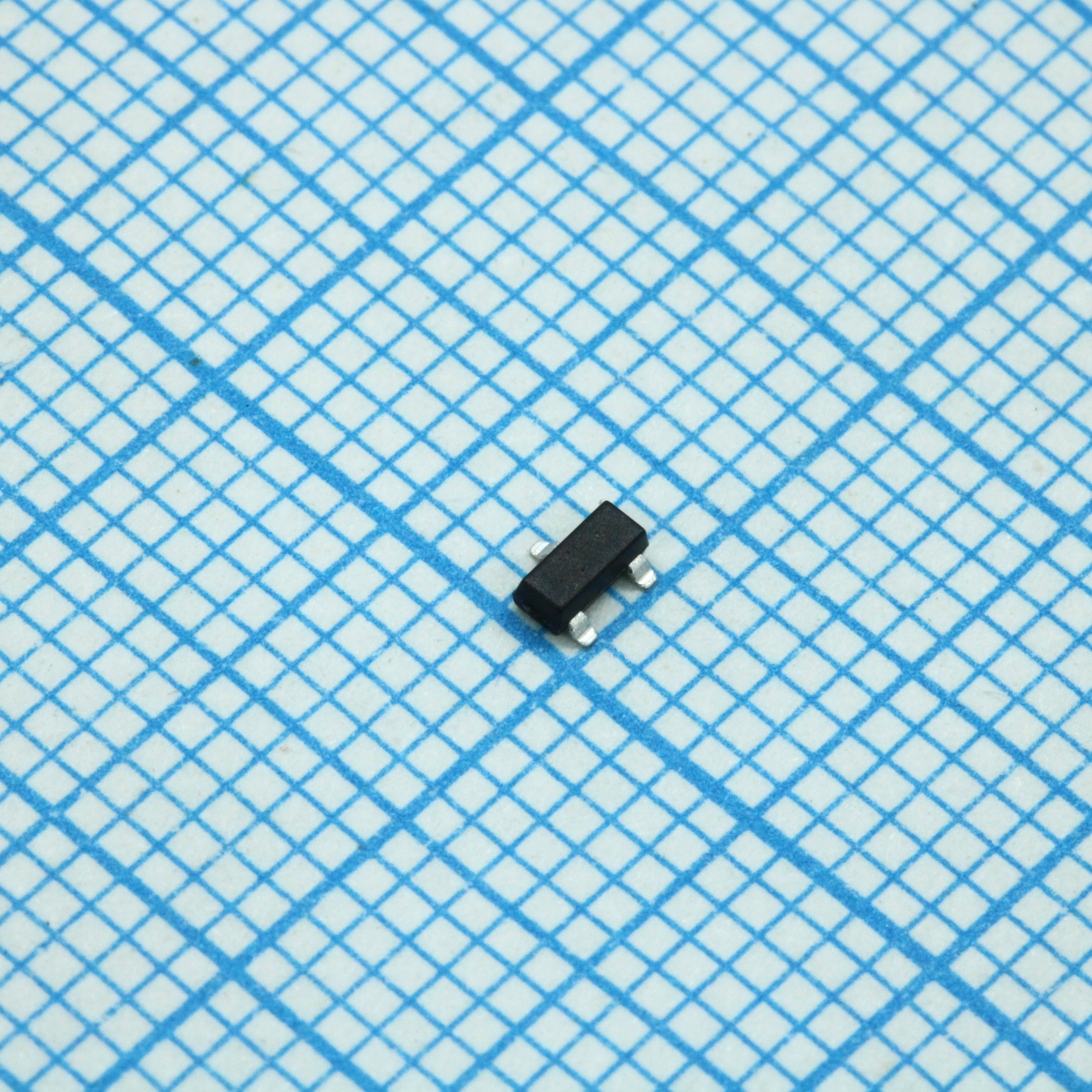 Фото NUP3105LT1G ON Semiconductor — NUP3105LT1G — Диоды защиты от электростатики (ESD) — ON Semiconductor