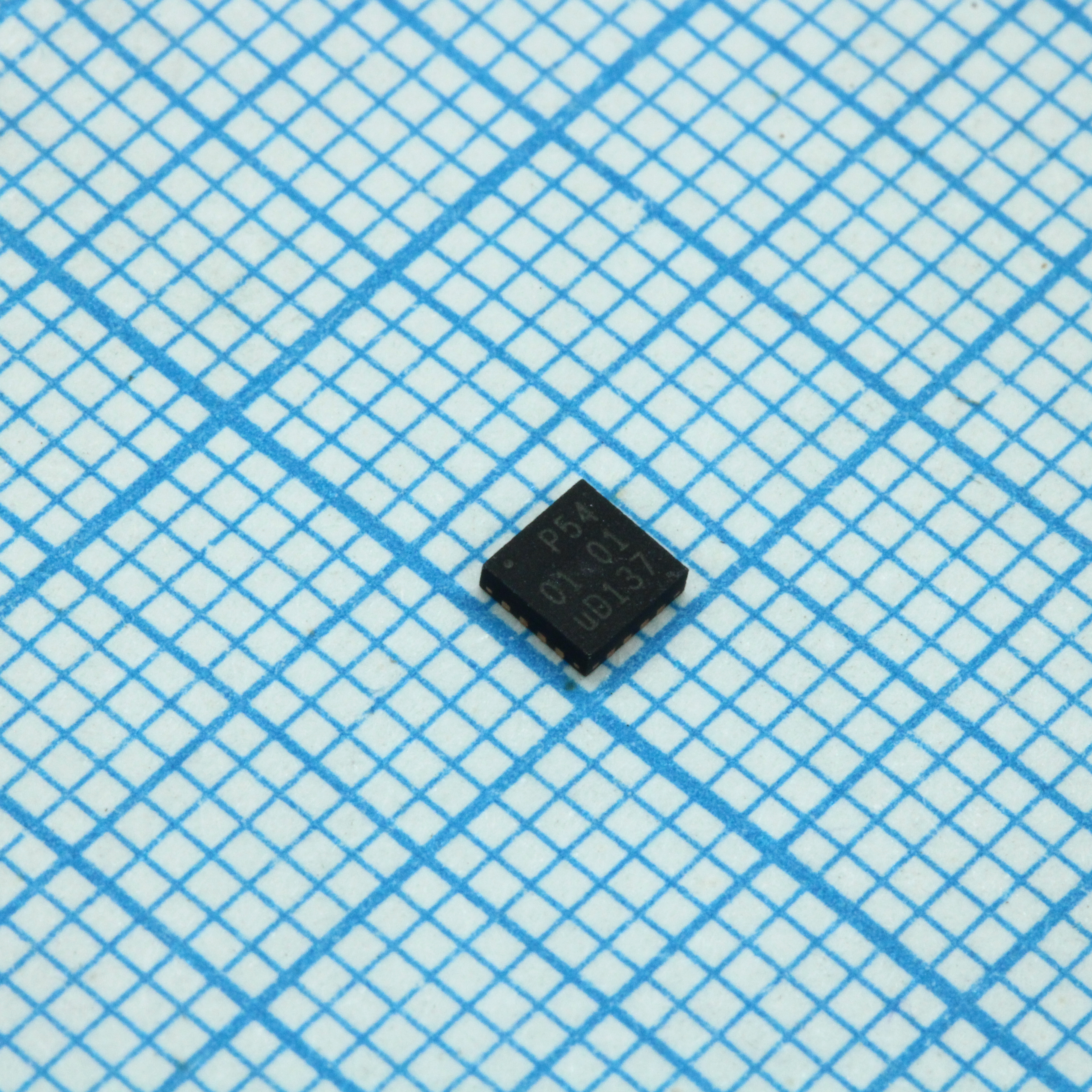 Фото PCA9554BS3,118 NXP / Philips — PCA9554BS3,118 — Расширители входов/выходов — NXP / Philips