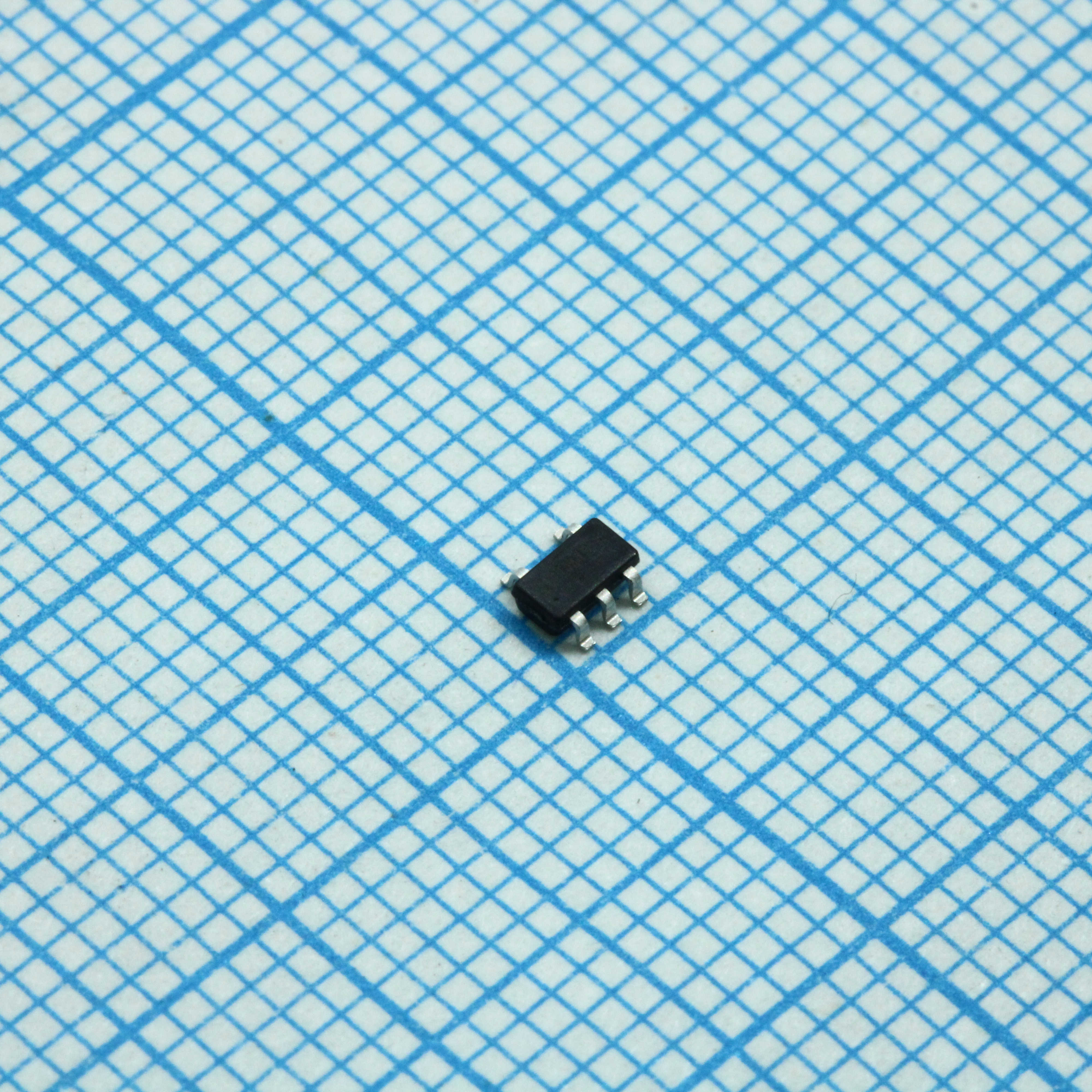 Фото NCP170ASN330T2G ON Semiconductor — NCP170ASN330T2G — Стабилизаторы линейные — ON Semiconductor