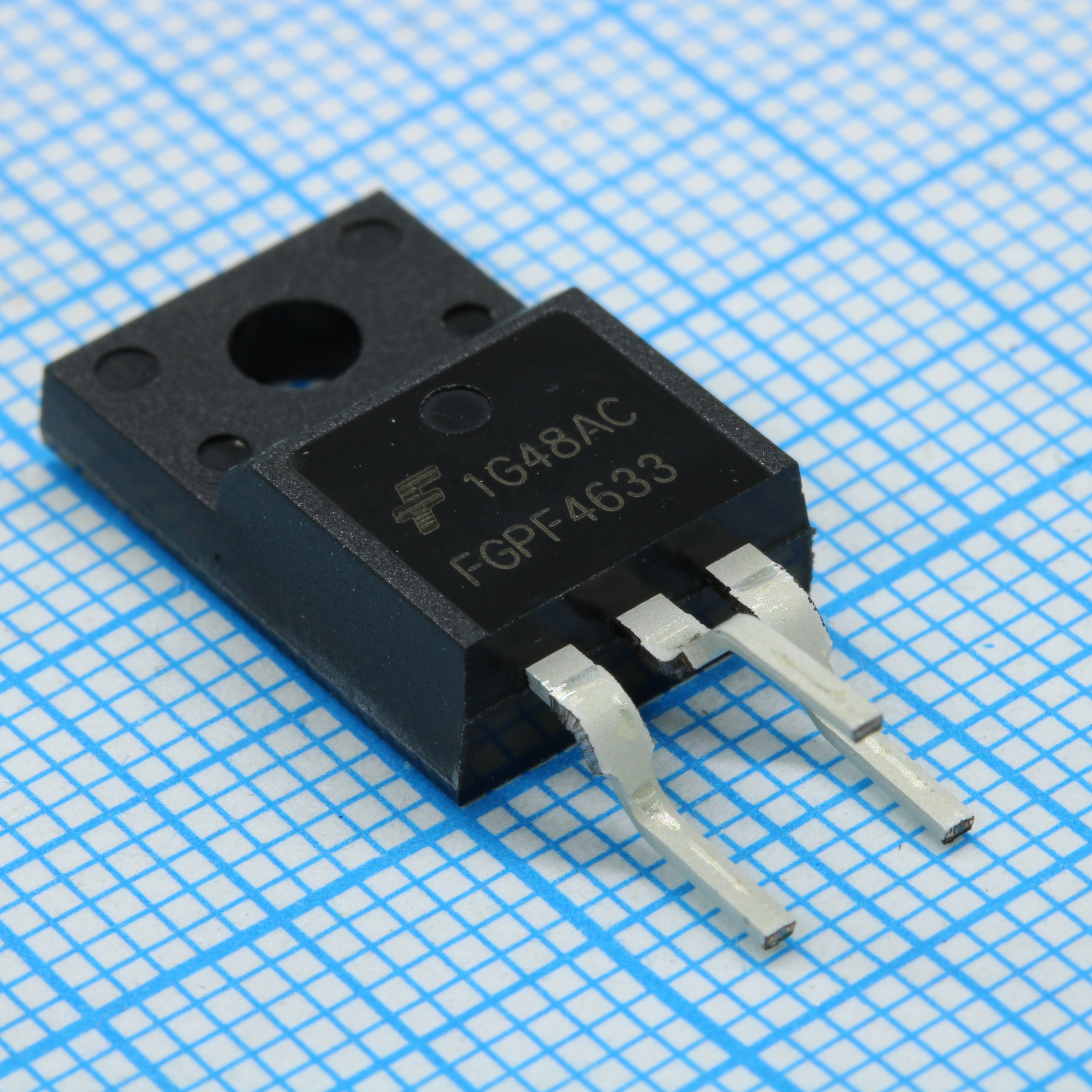 Фото FGPF4633 ON Semiconductor — FGPF4633 — Одиночные IGBT транзисторы — ON Semiconductor