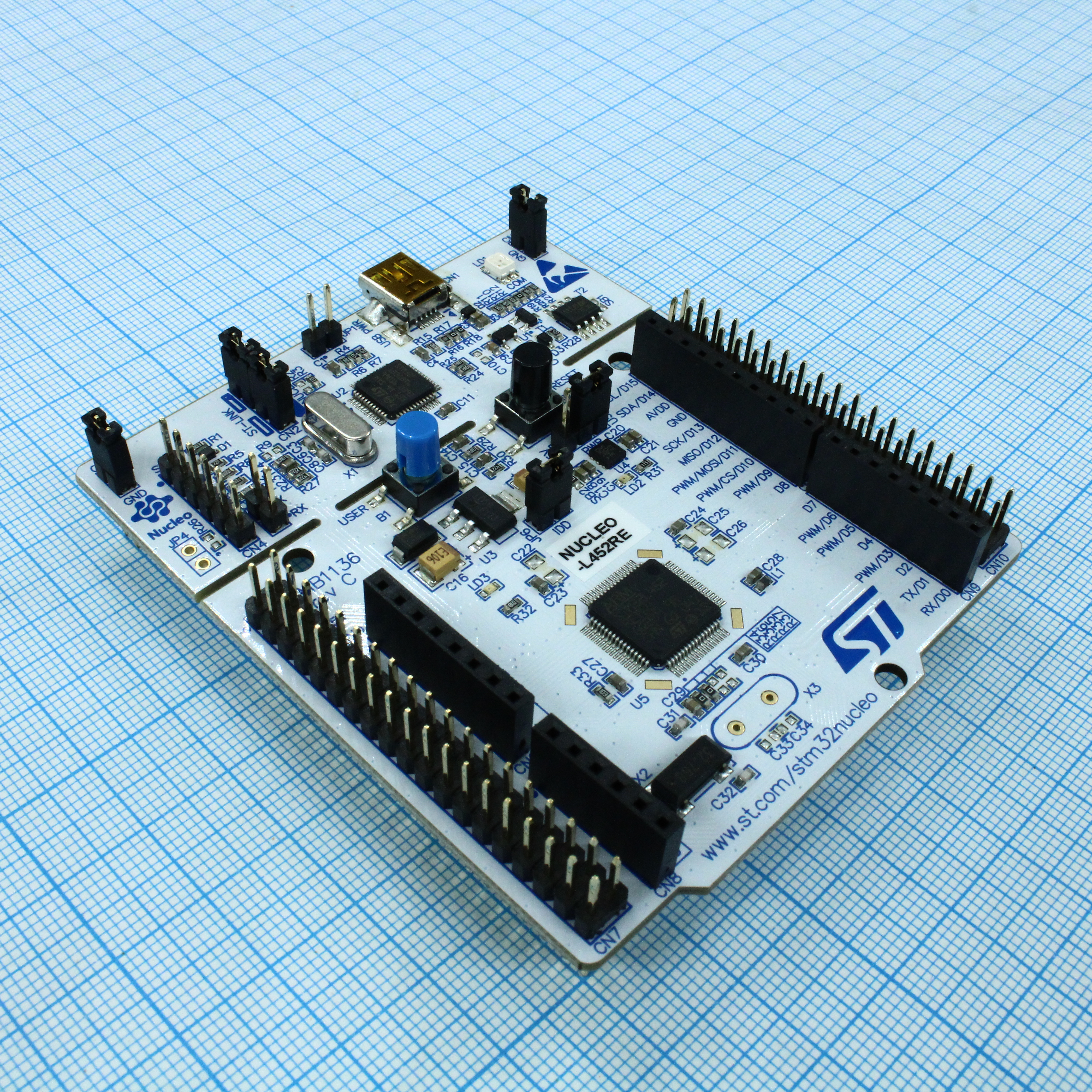 Фото NUCLEO-L452RE ST Microelectronics — NUCLEO-L452RE — Оценочные и отладочные платы — ST Microelectronics