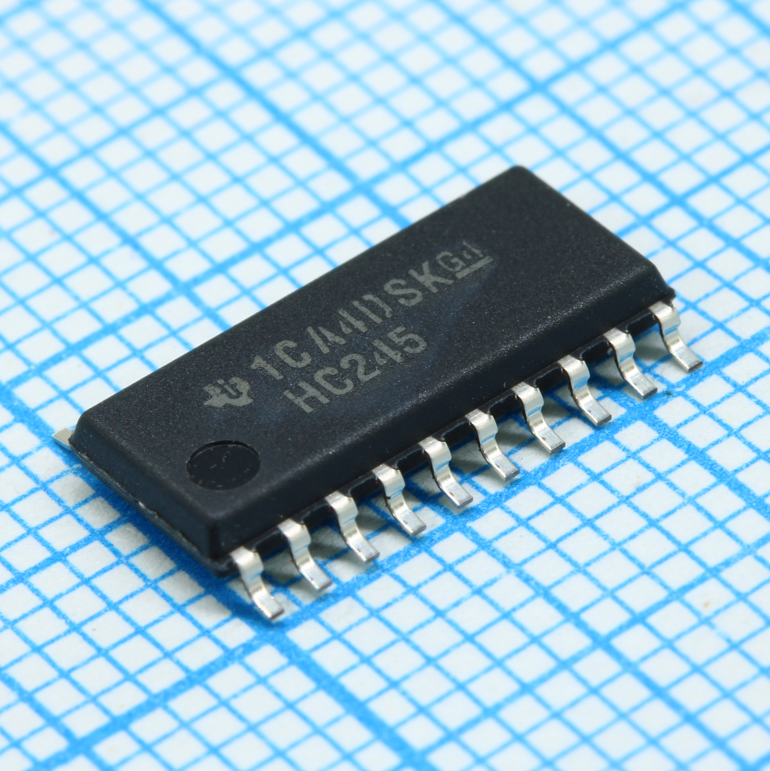Фото 74HC245N Texas Instruments — SN74HC245NSR