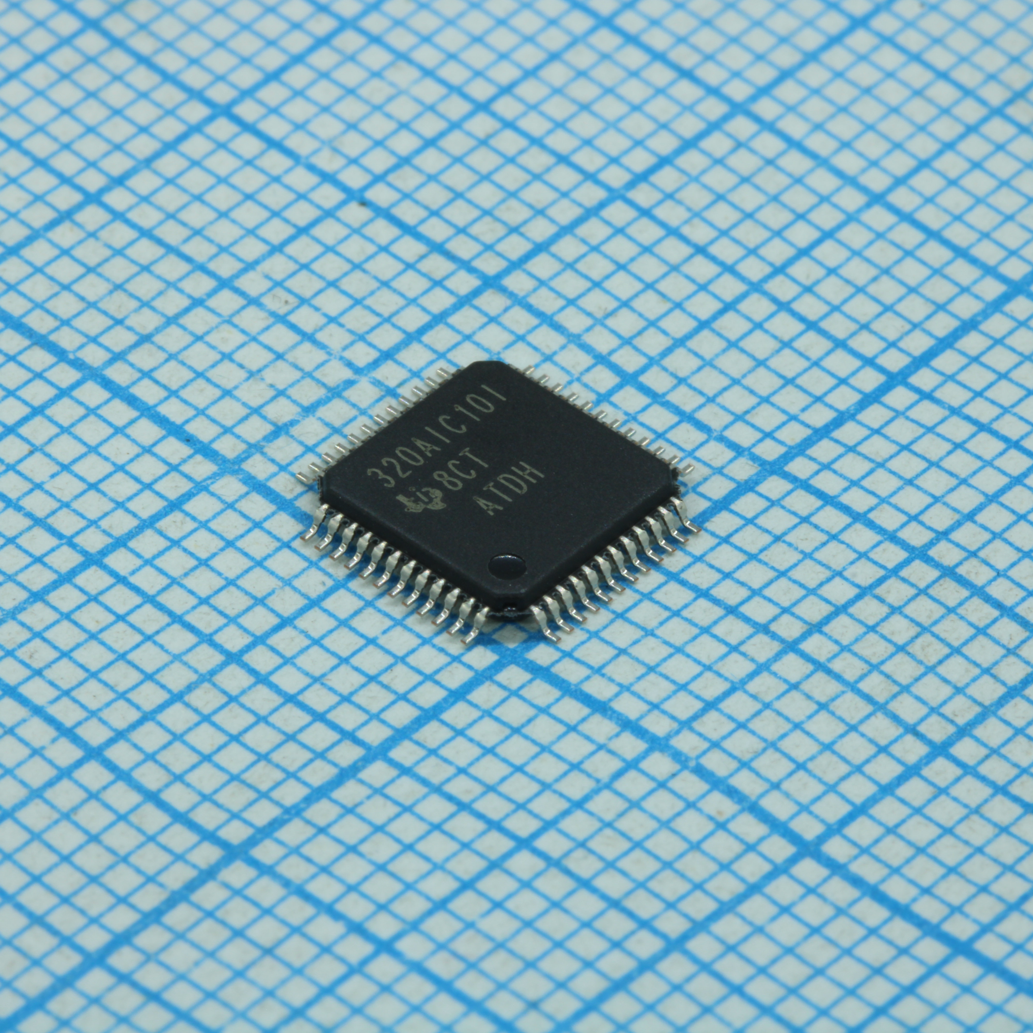 Фото TLV320AIC10IPFB Texas Instruments — TLV320AIC10IPFB — Микросхемы для Аудио - прочие — Texas Instruments