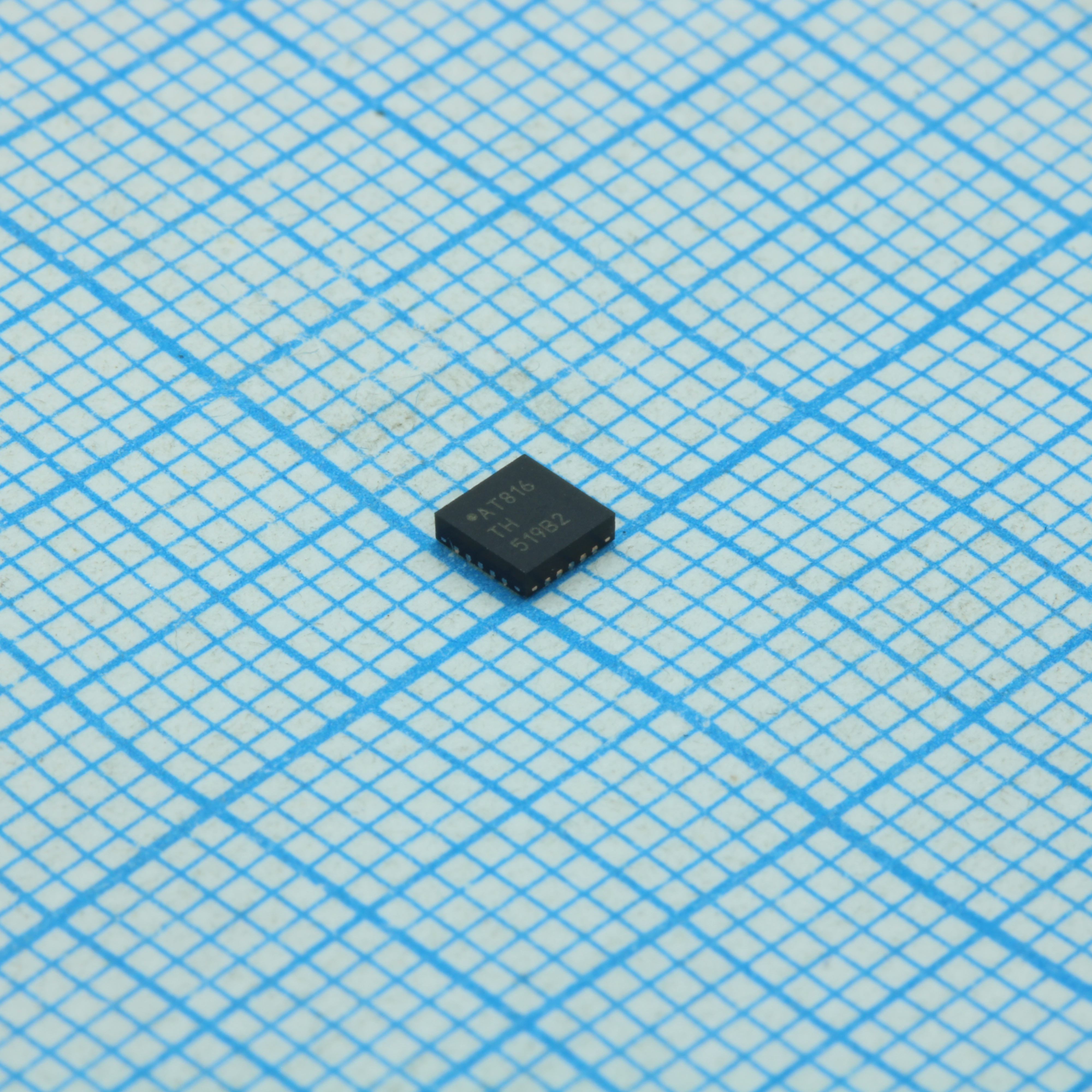 Фото ATTINY816-MNR Microchip Technology Inc. — ATTINY816-MNR — Микроконтроллеры Microchip/Atmel — Microchip Technology Inc.