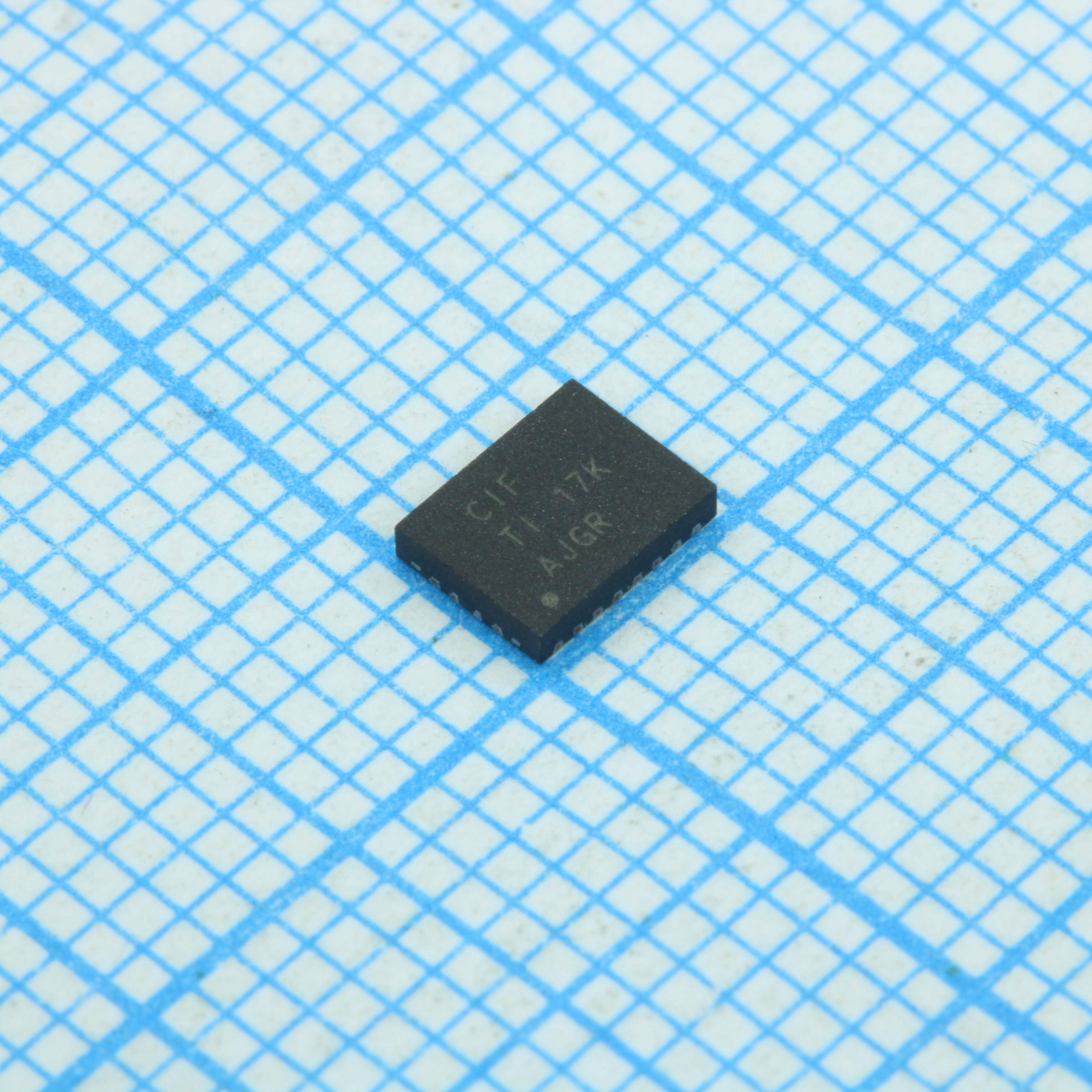 Фото BQ24105RHLR Texas Instruments — BQ24105RHLR — Контроллеры заряда батарей — Texas Instruments