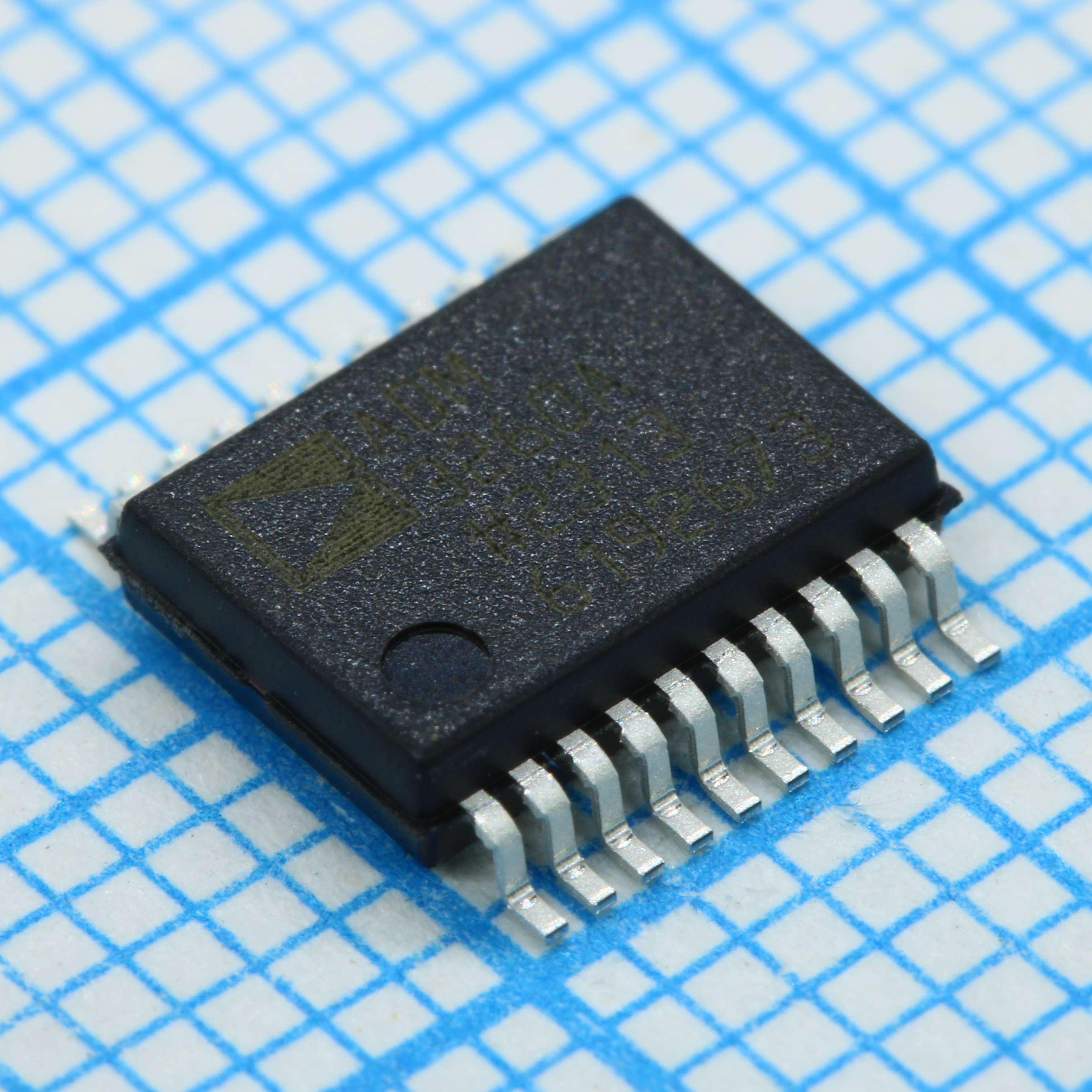 Фото ADM3260ARSZ-RL7 Analog Devices, Inc. — ADM3260ARSZ-RL7 — Цифровые изоляторы — Analog Devices, Inc.