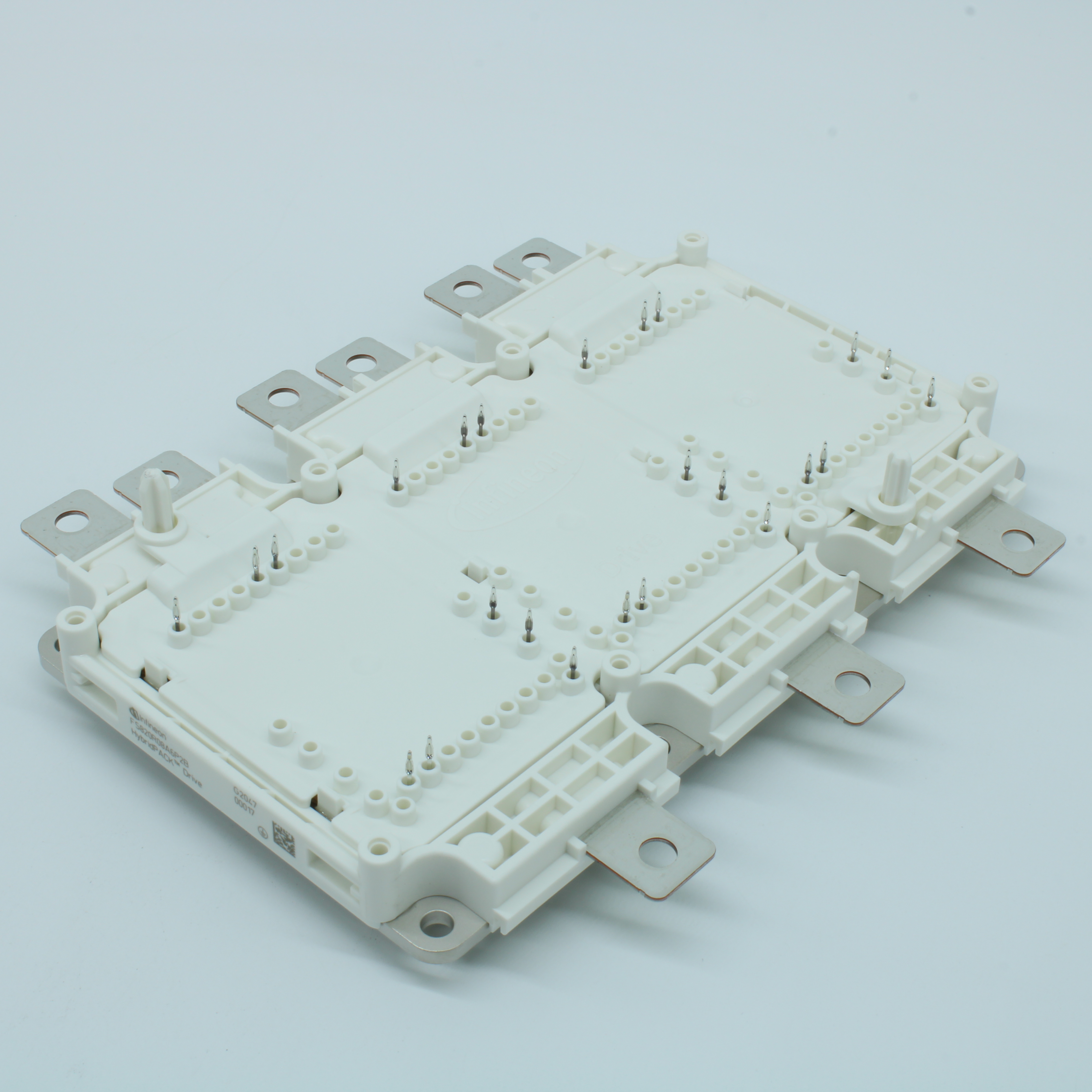 Фото FS820R08A6P2BBPSA1 Infineon Technologies — FS820R08A6P2BBPSA1 — Силовые модули IGBT — Infineon Technologies