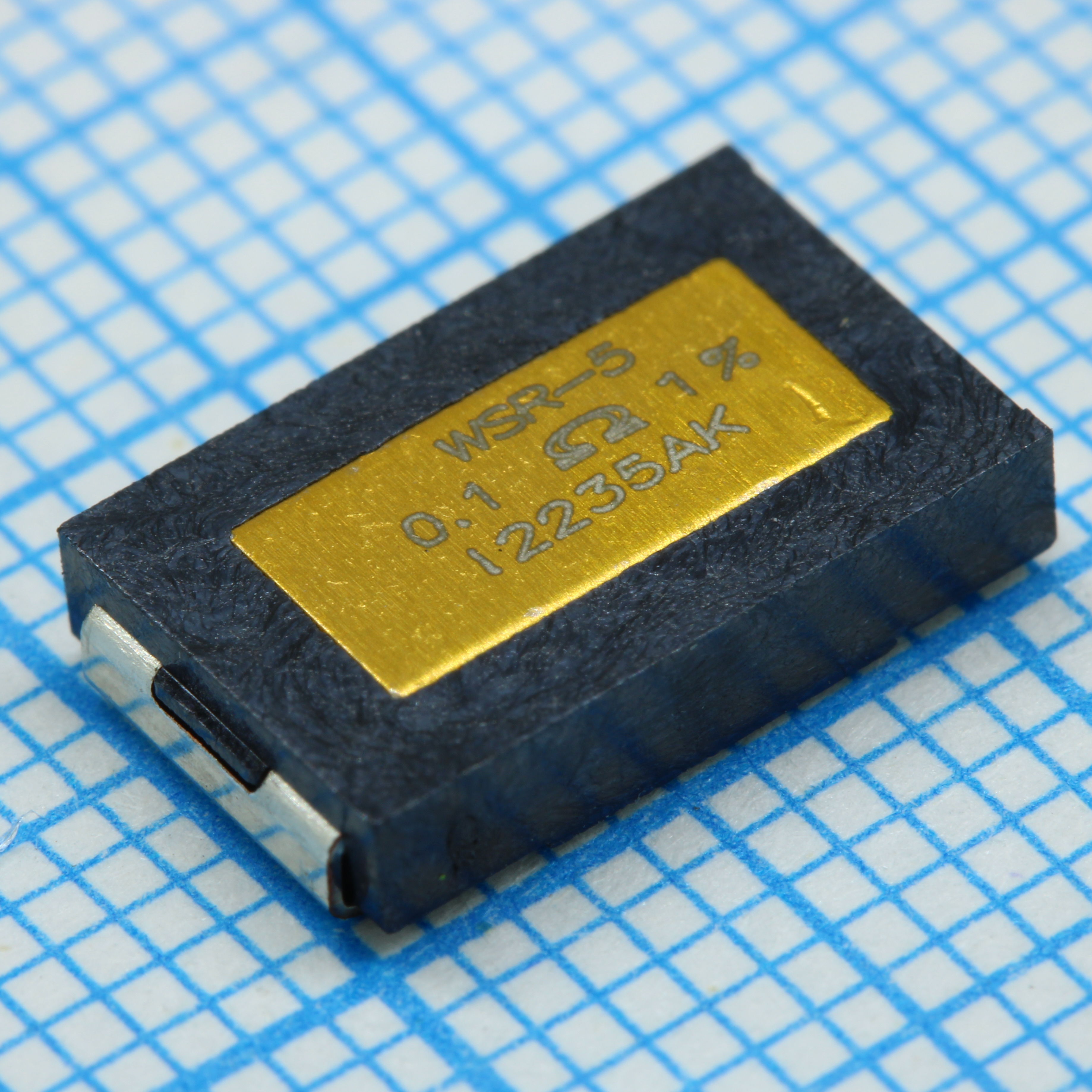 Фото 4527   0.1 1% 5W ±75ppm°C VISHAY — WSR5R1000FEA — ЧИП резисторы — VISHAY