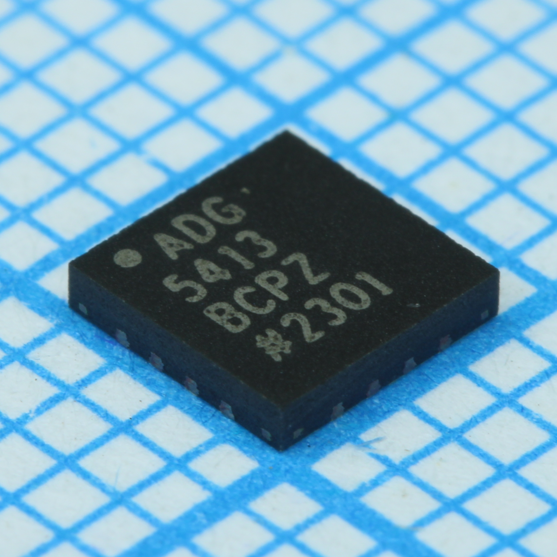 Фото BQ24773RUYR Texas Instruments — BQ24773RUYR — Контроллеры заряда батарей — Texas Instruments