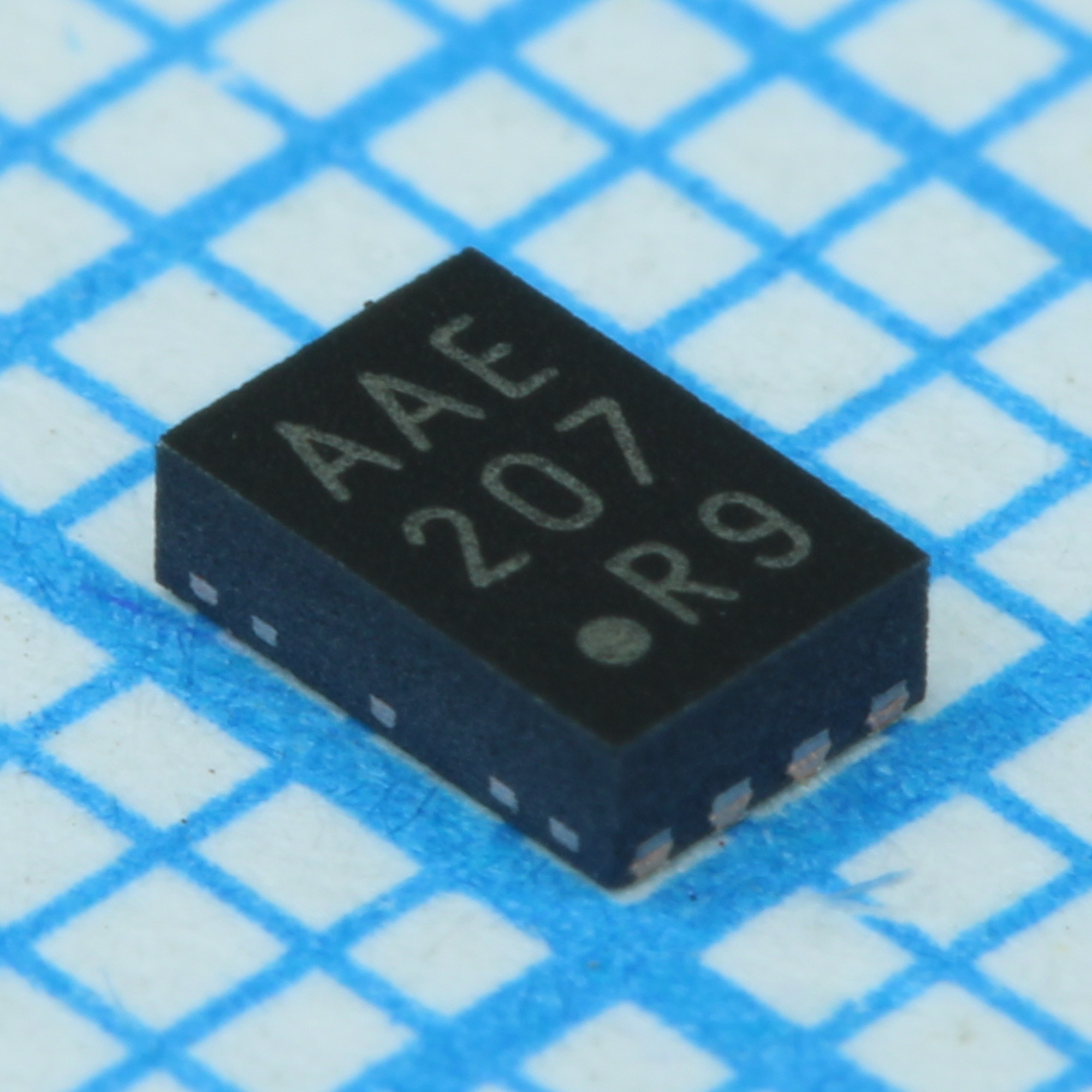 Фото MCP73831T-2ACI/MC Microchip Technology Inc. — MCP73831T-2ACI/MC — Контроллеры заряда батарей — Microchip Technology Inc.