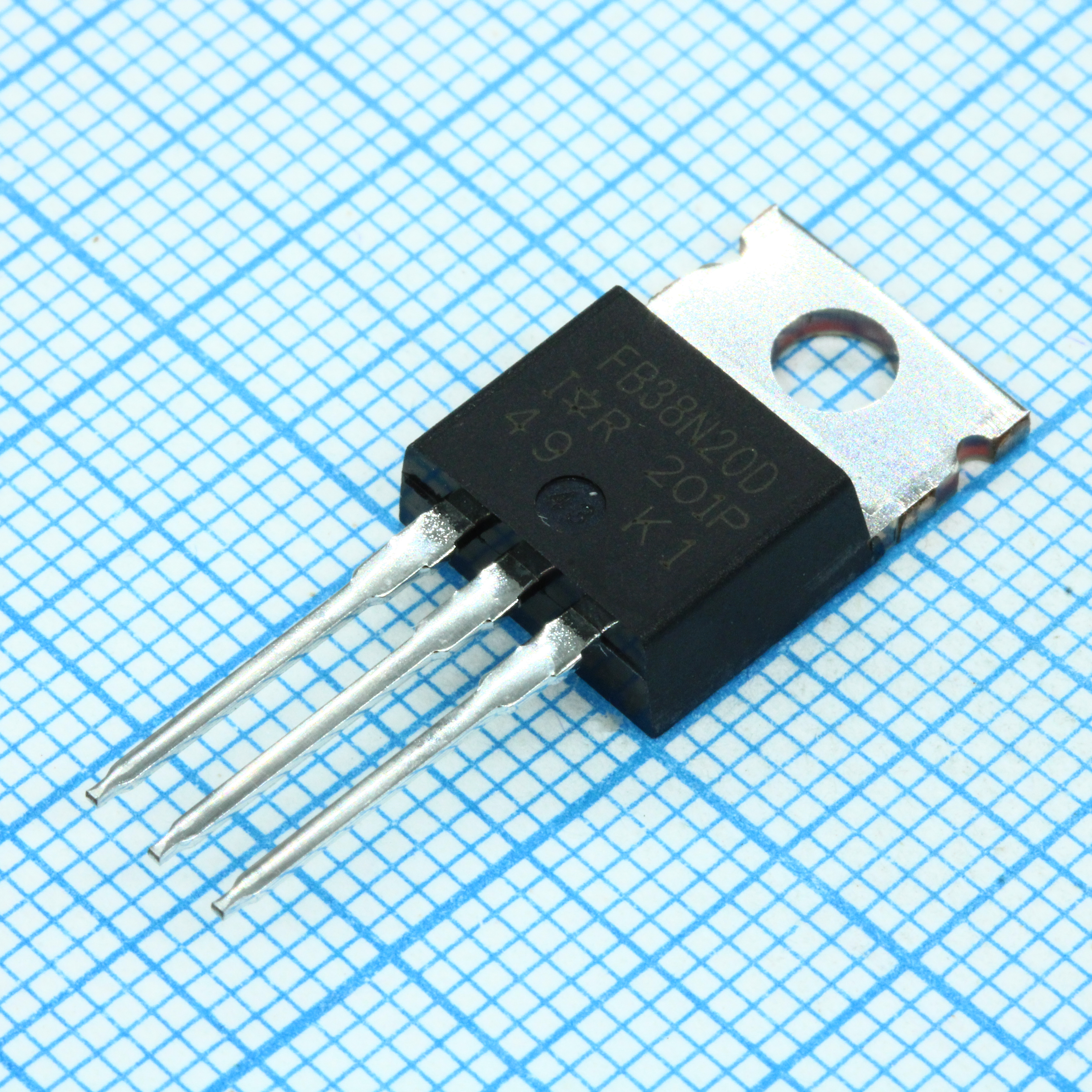 Фото IRFB38N20D Infineon Technologies — IRFB38N20DPBF