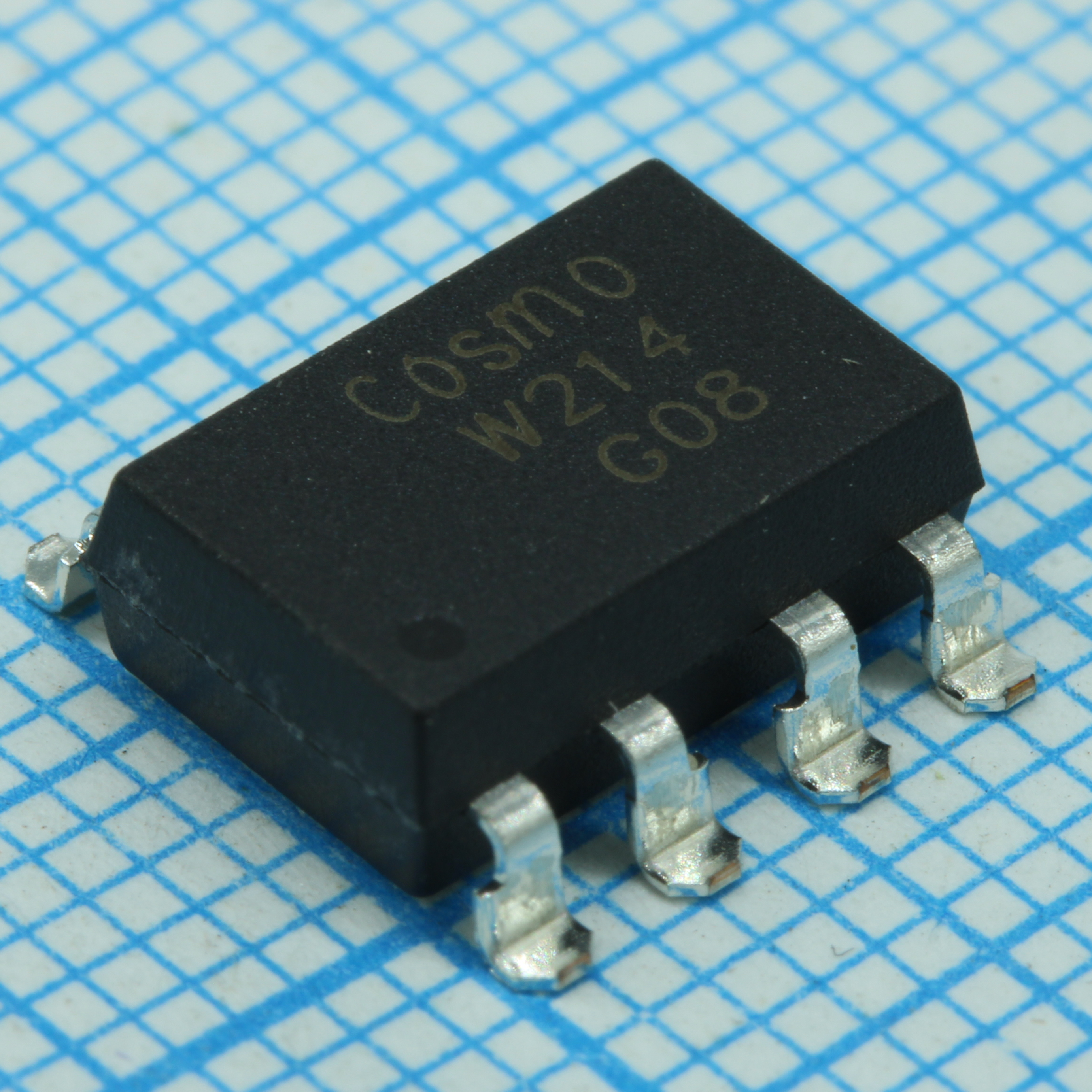 Фото HCPL-3140-500E Broadcom — HCPL-3140-500E — MOSFET/IGBT-драйверы — Broadcom
