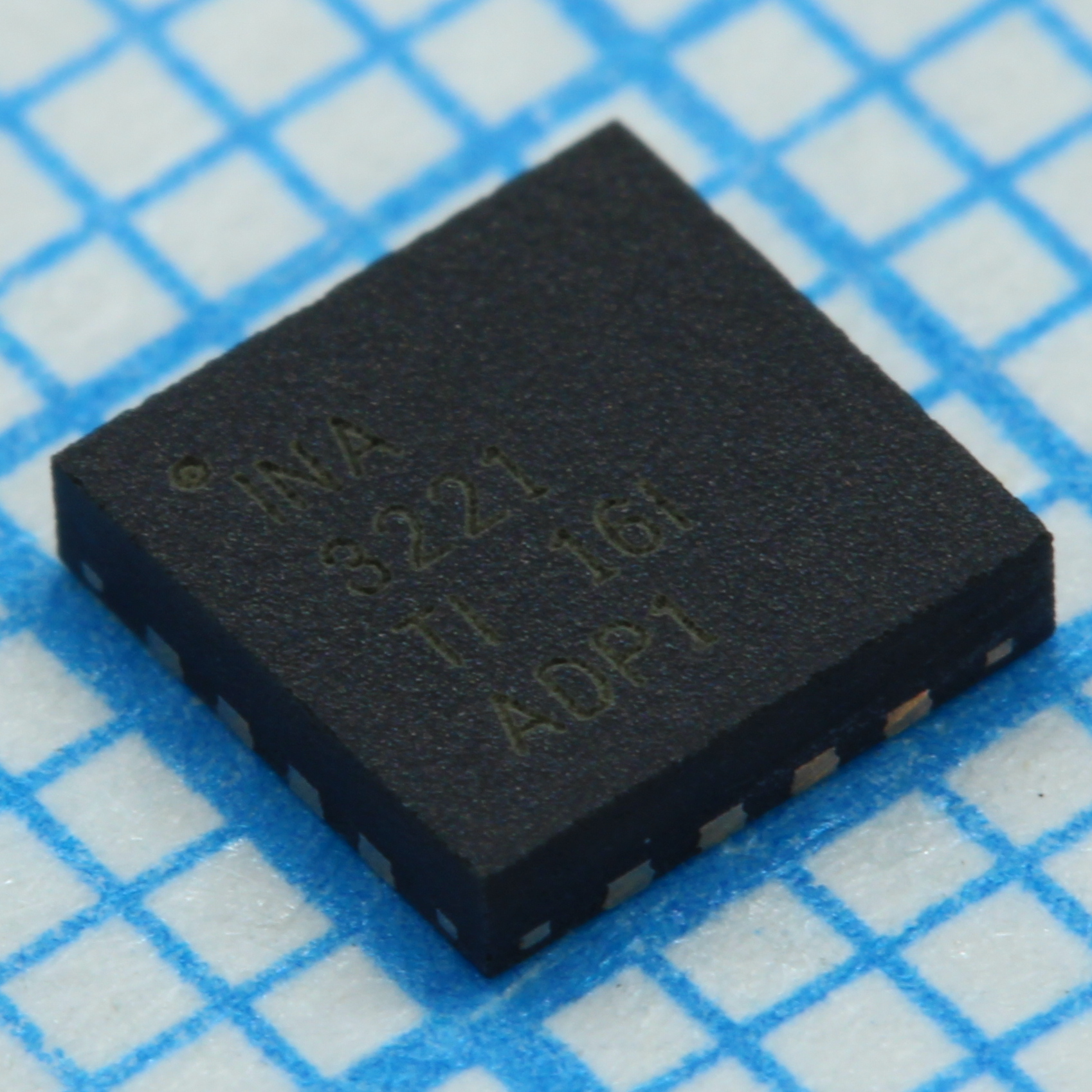 Фото INA3221AIRGVR Texas Instruments — INA3221AIRGVR — Мониторы питания, Супервизоры — Texas Instruments
