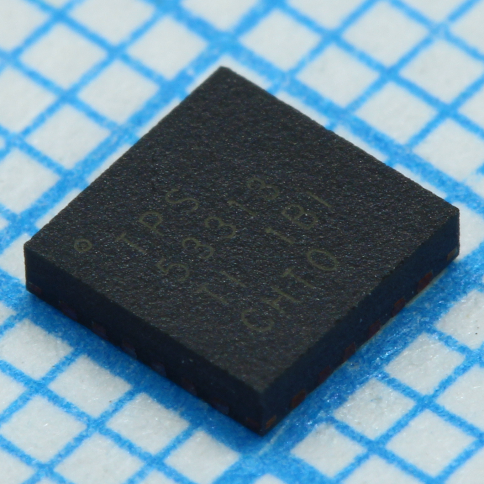 Фото TPS53313RGER Texas Instruments — TPS53313RGER — Импульсные преобразователи — Texas Instruments